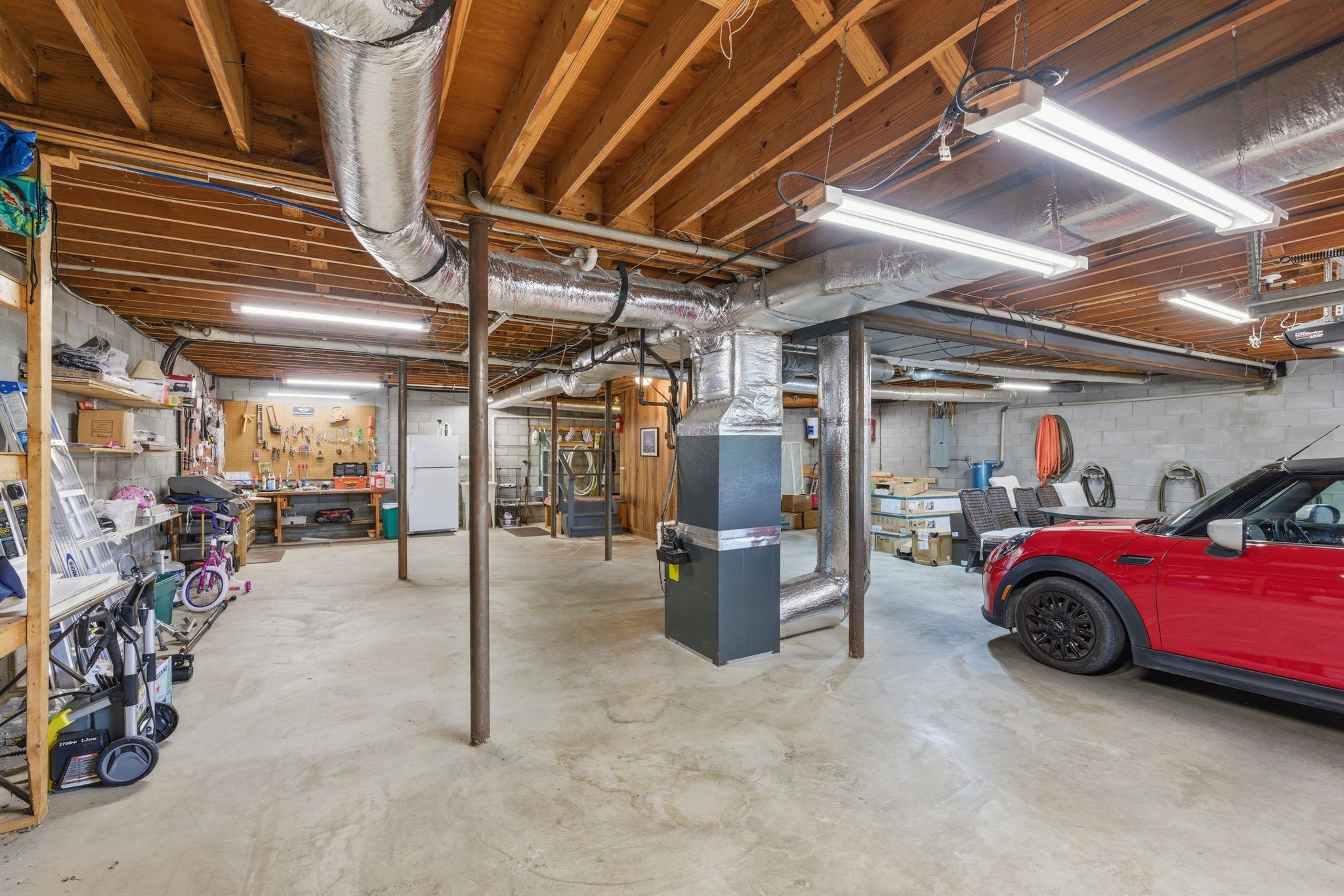 236 Burlington Pl