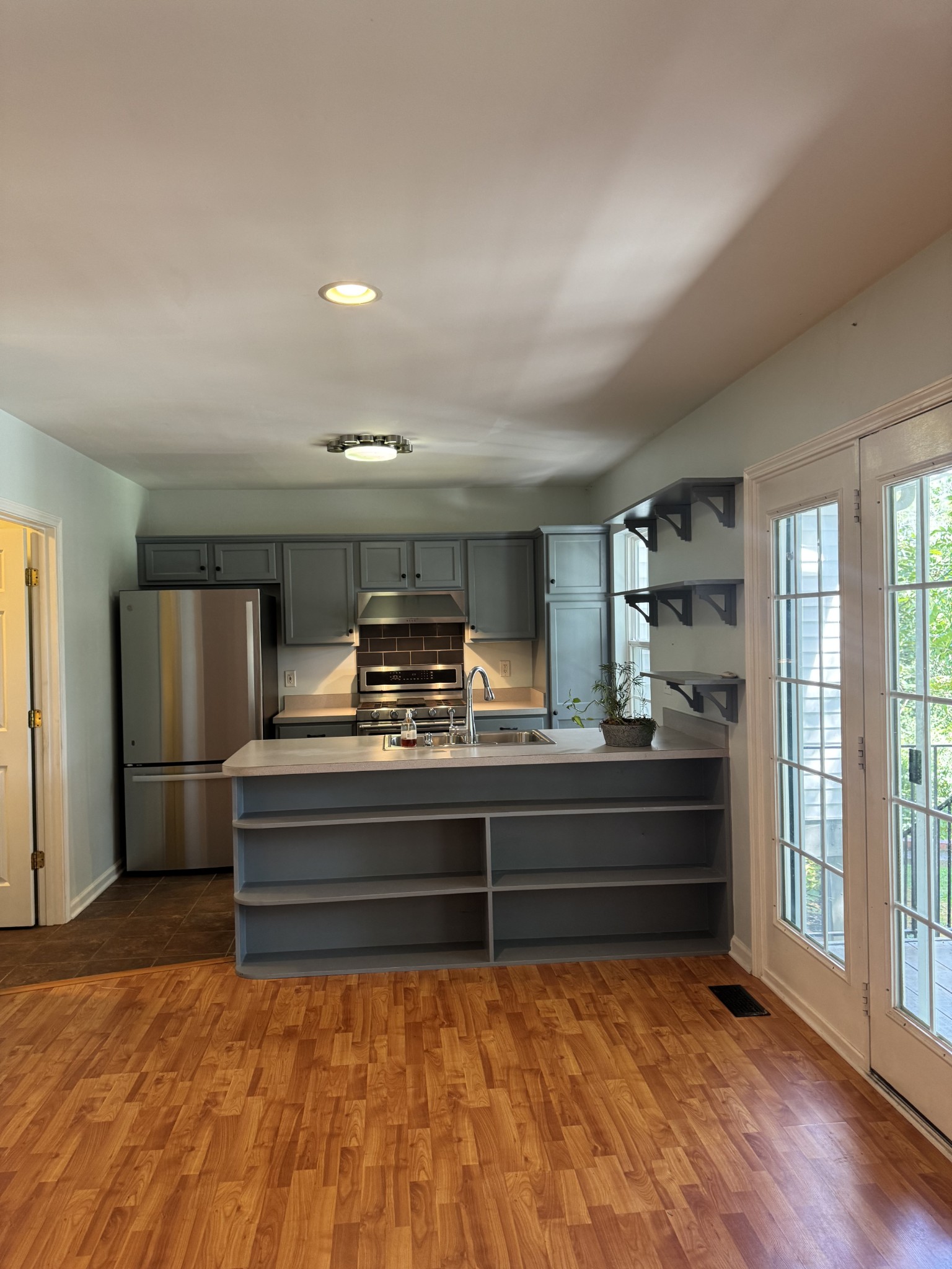 7470 Charlotte Pike Unit: 102