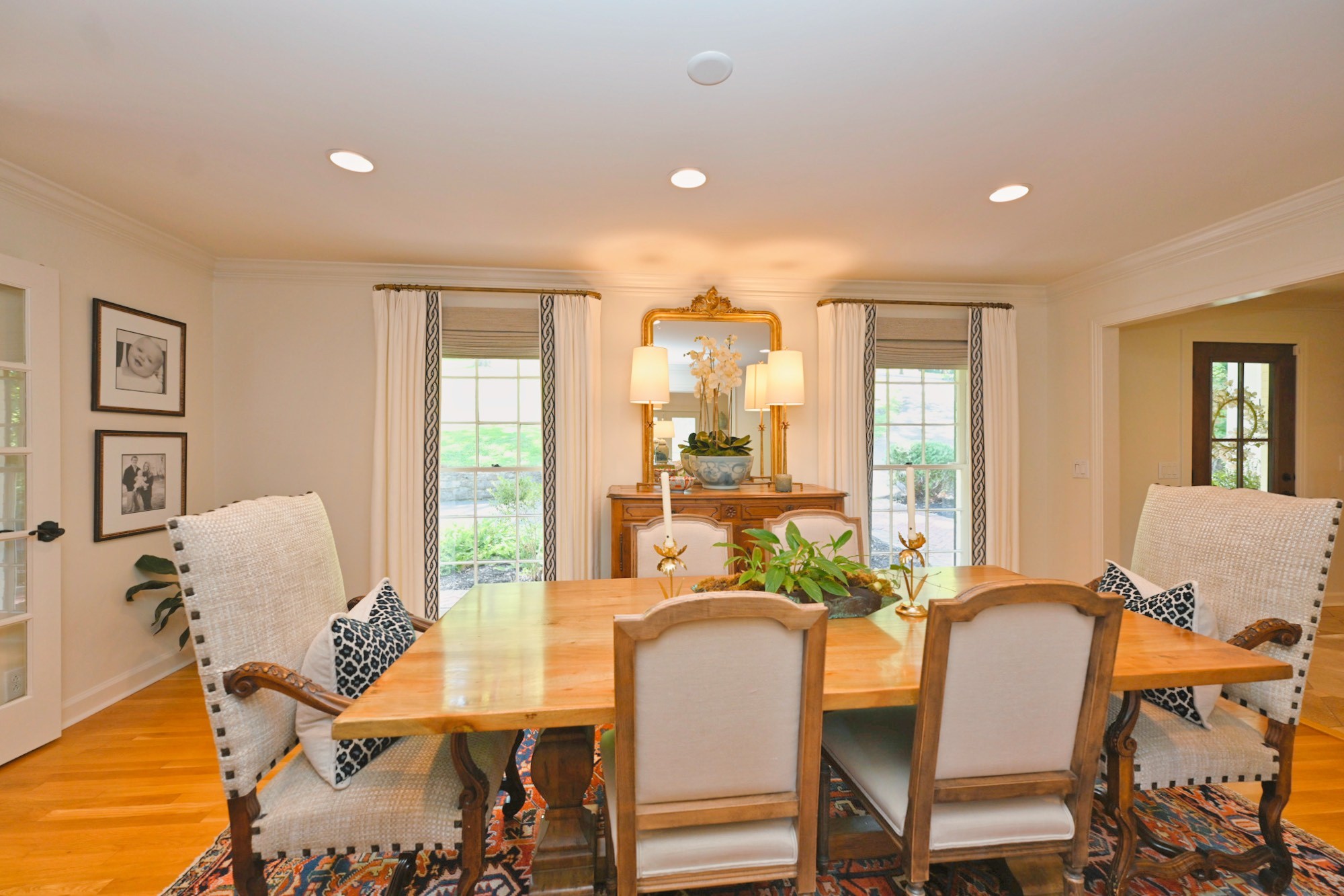 5309 Camelot Ct