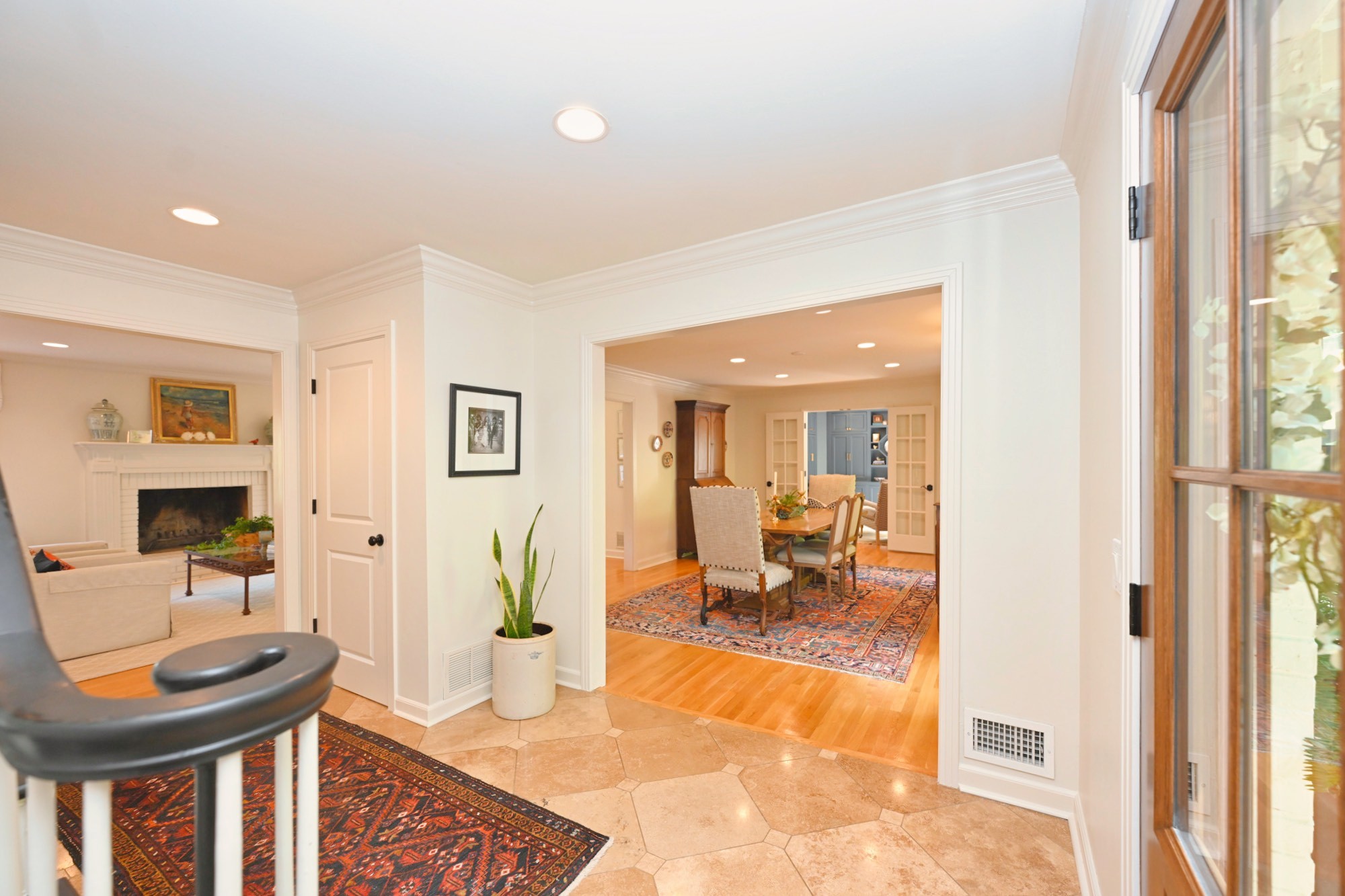 5309 Camelot Ct