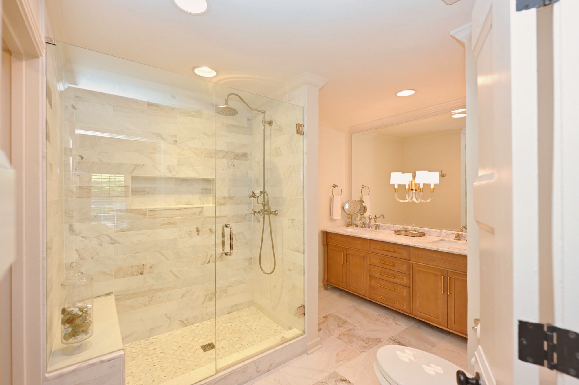 5309 Camelot Ct