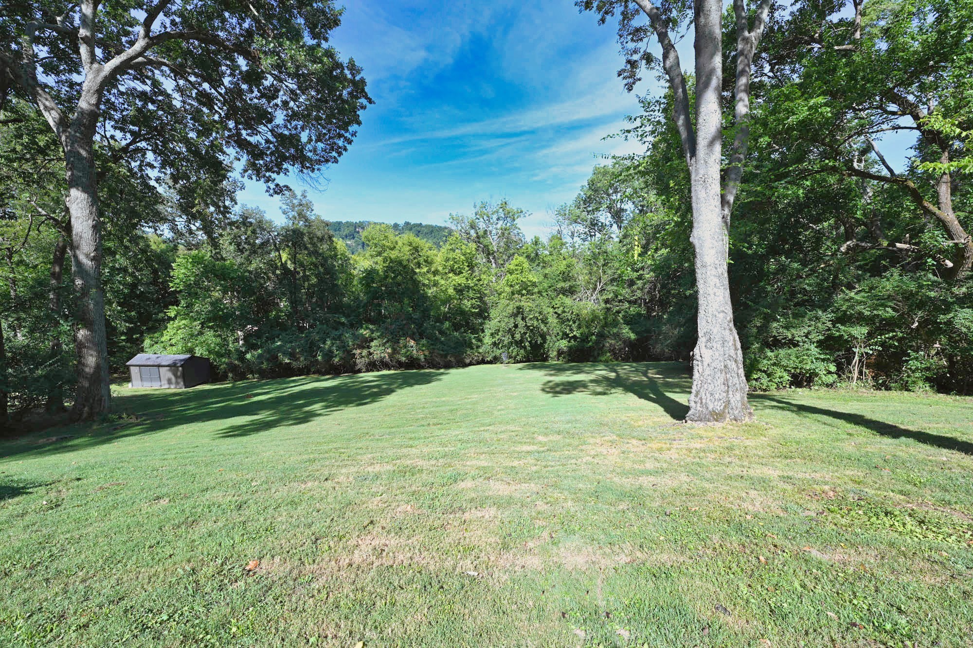 5309 Camelot Ct