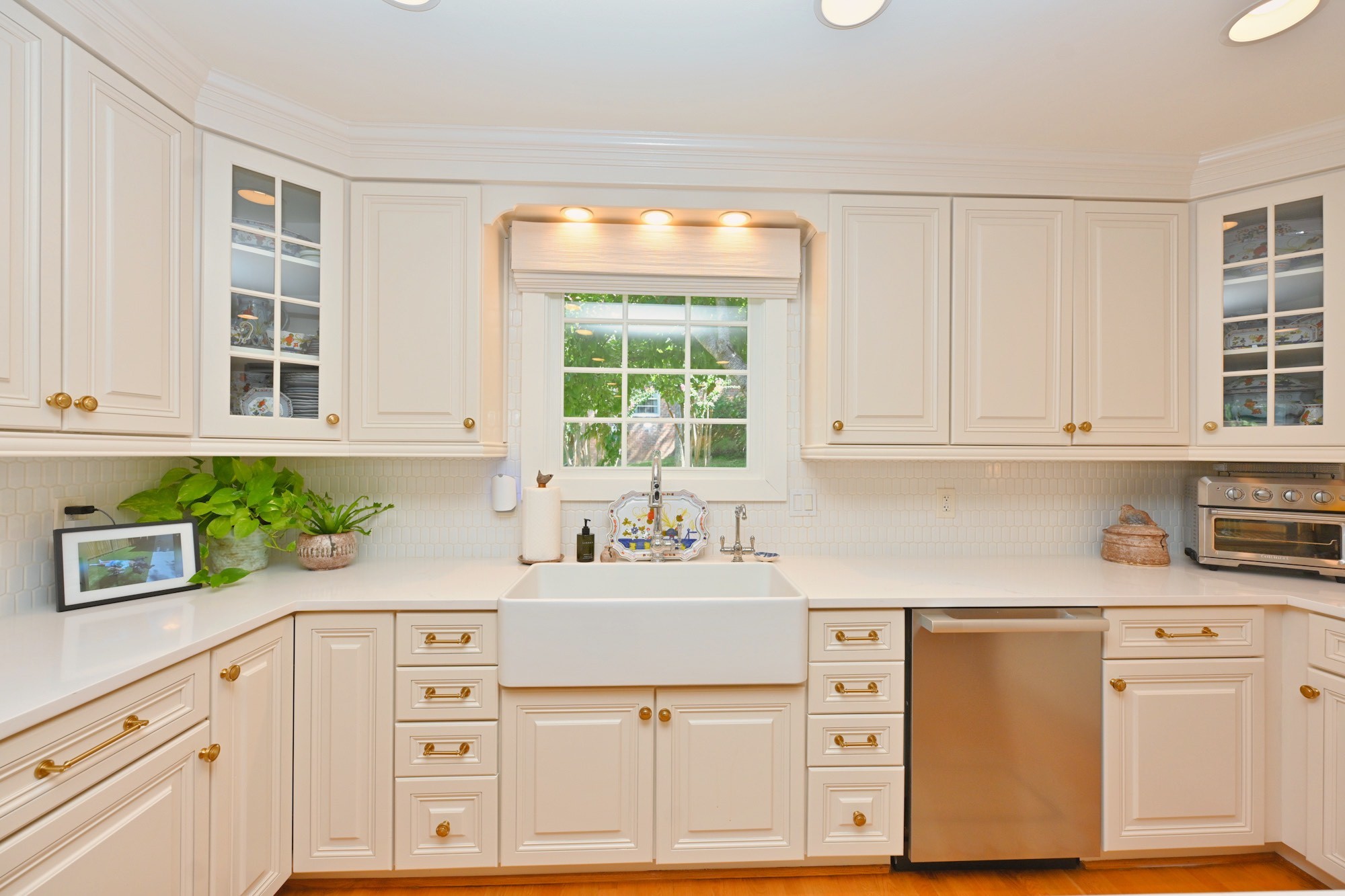 5309 Camelot Ct
