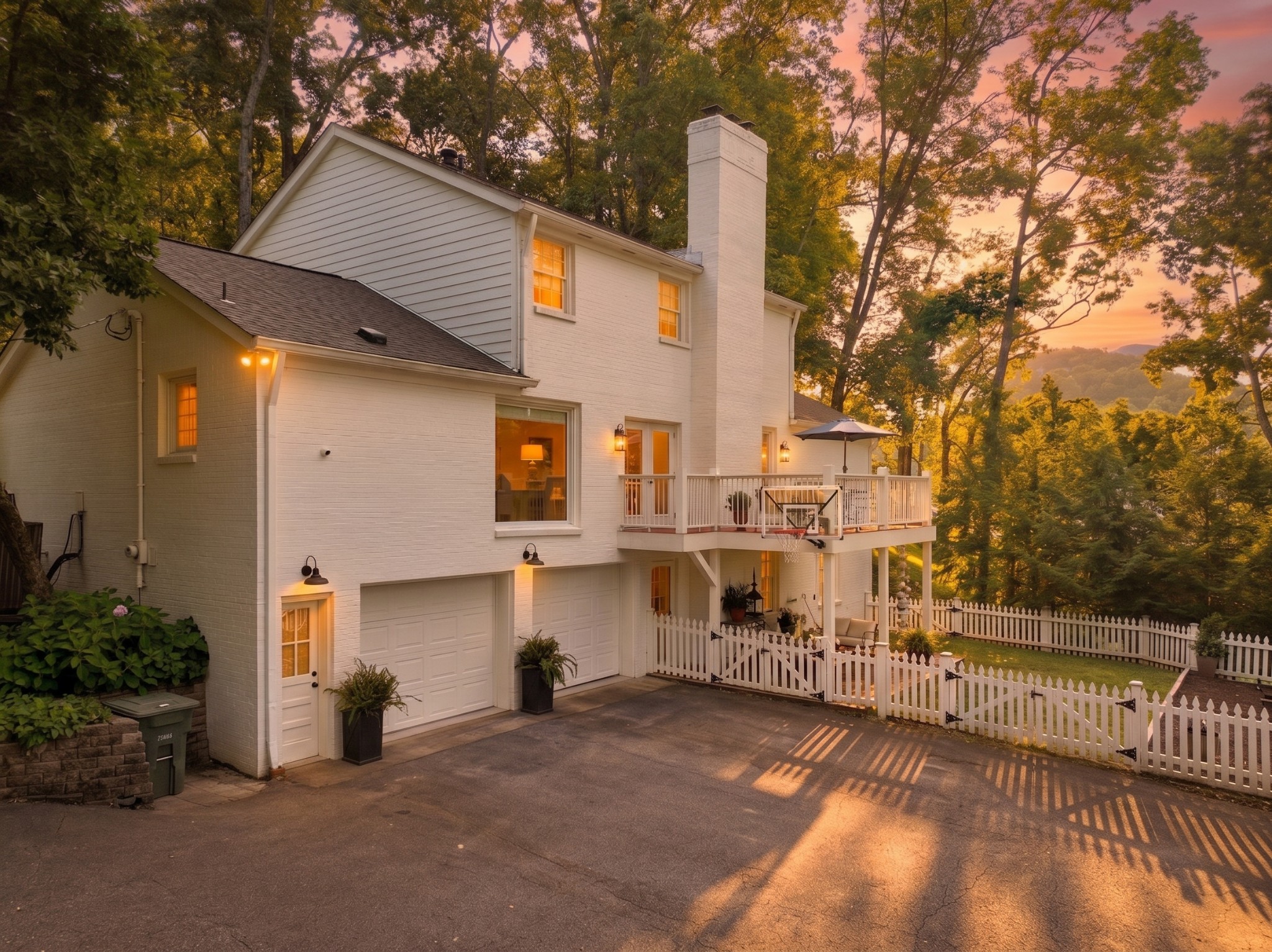 5309 Camelot Ct