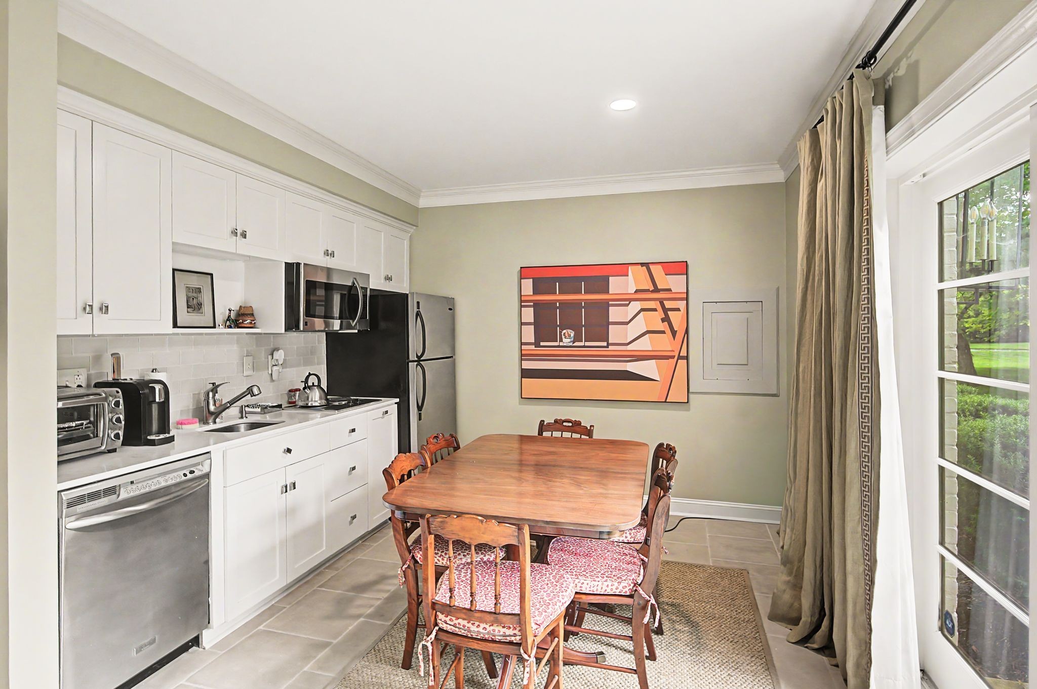 200 Brook Hollow Rd