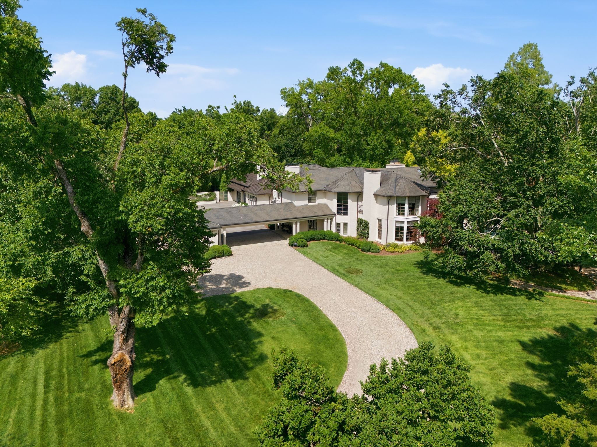 200 Brook Hollow Rd