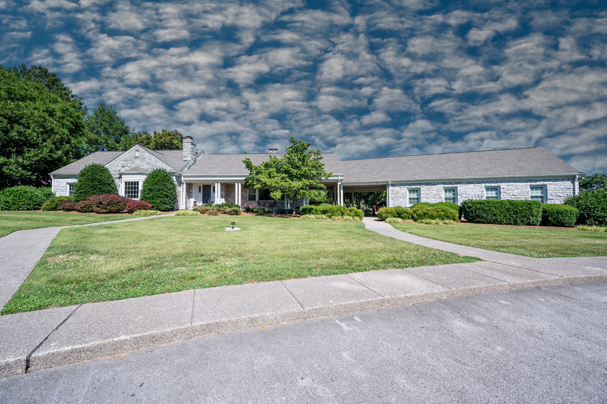 2008 Hunterwood Dr