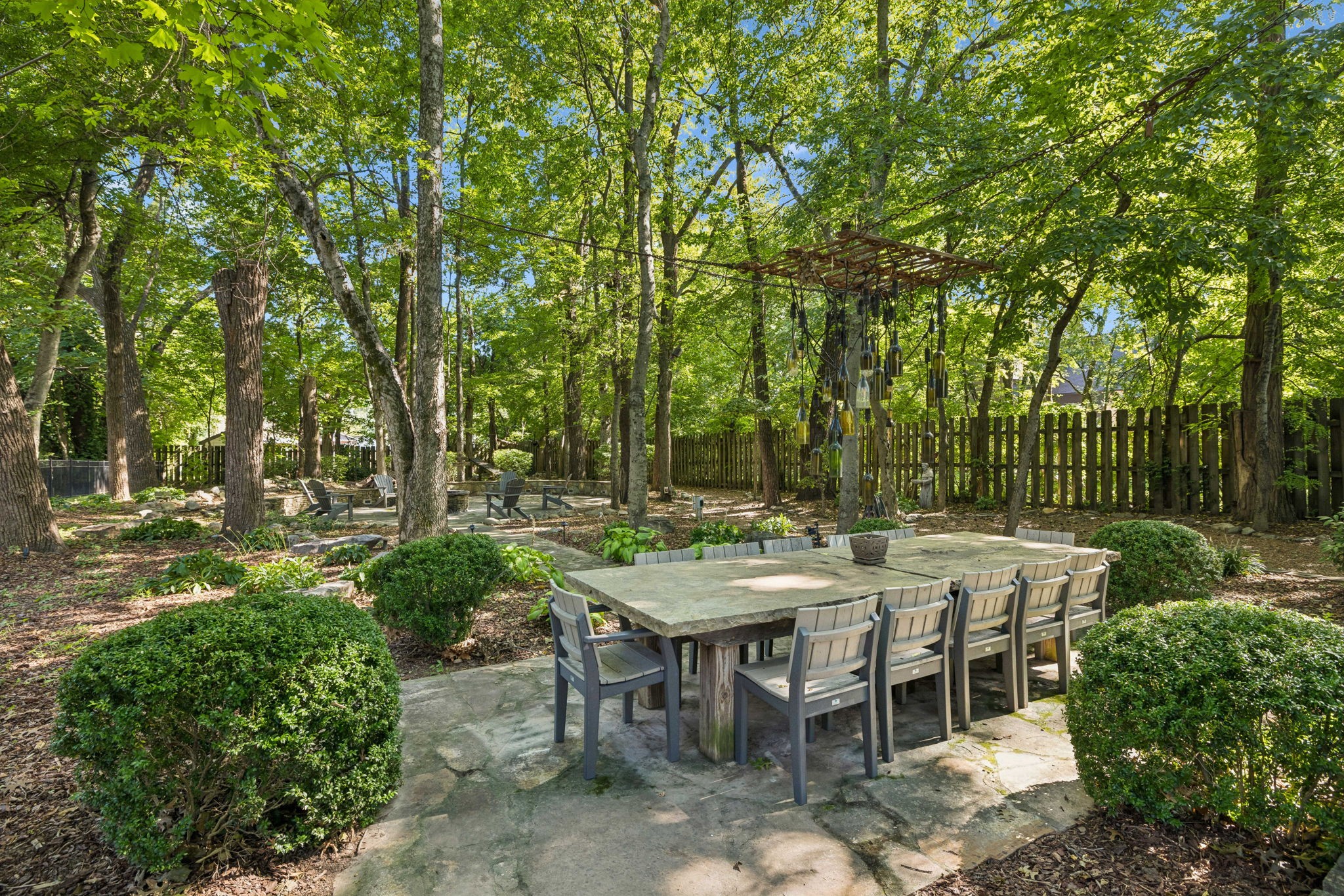1011 W Main St