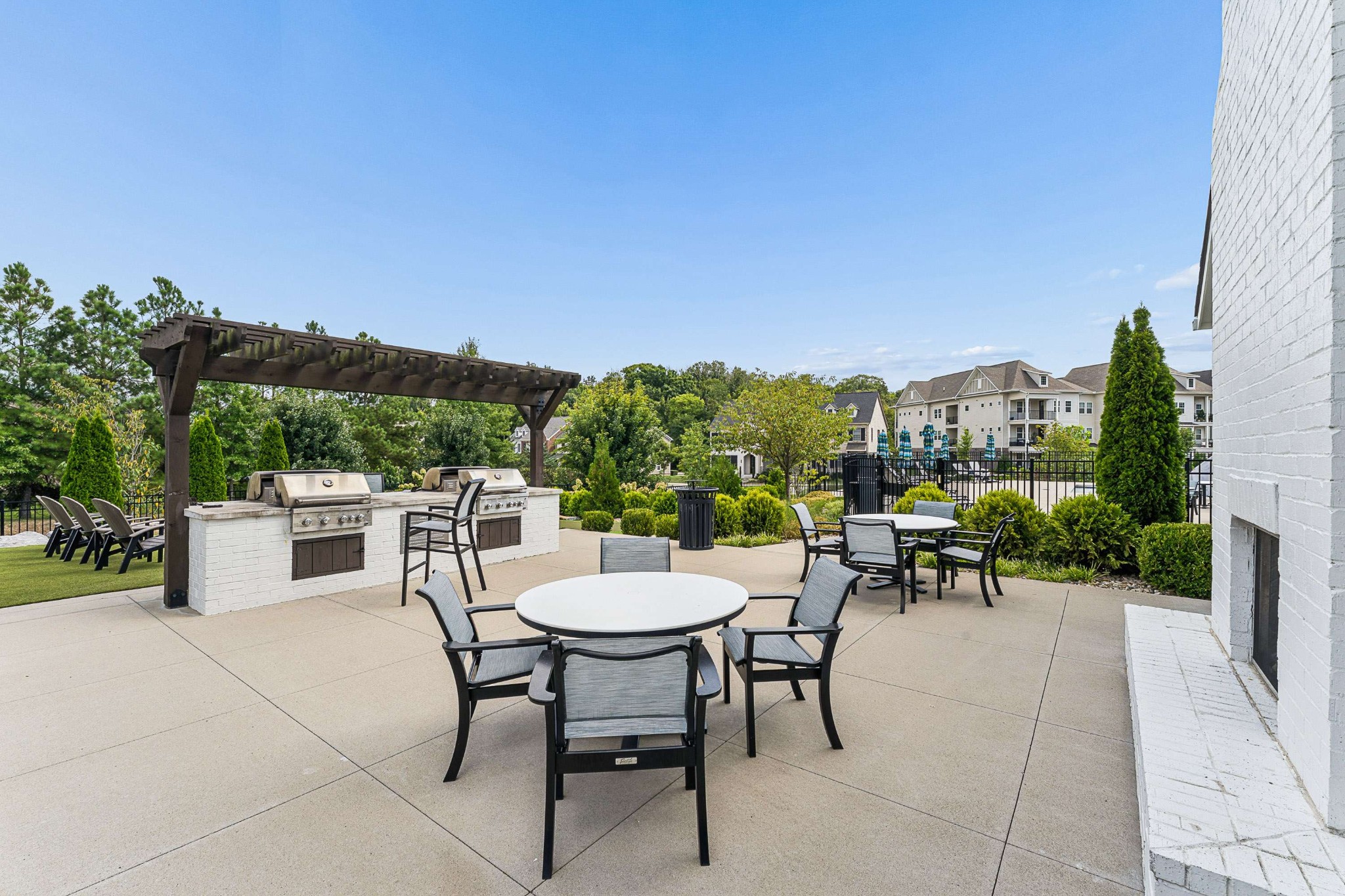 1000 Vintage Green Ln Unit: 1302