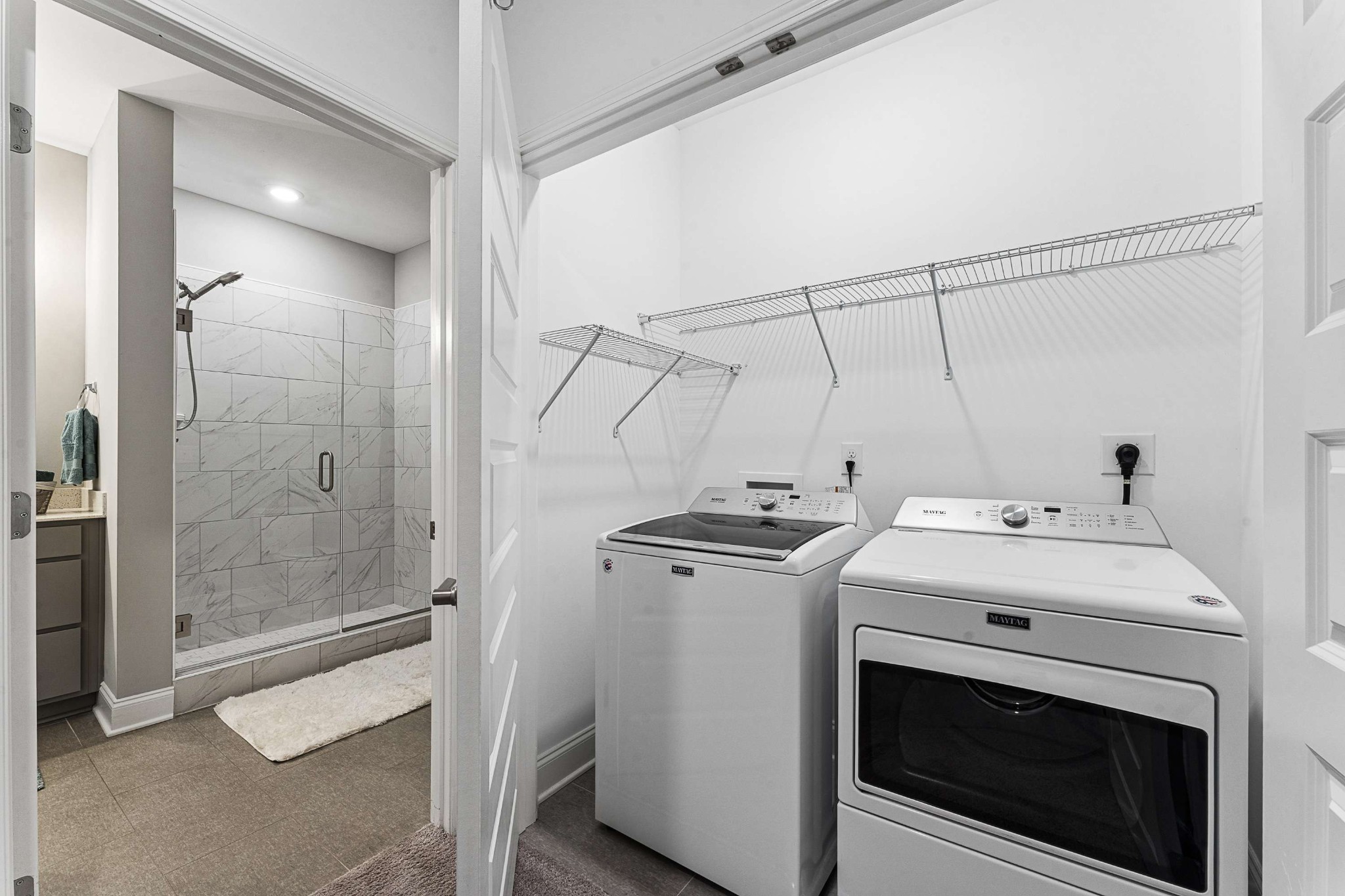 1000 Vintage Green Ln Unit: 1302