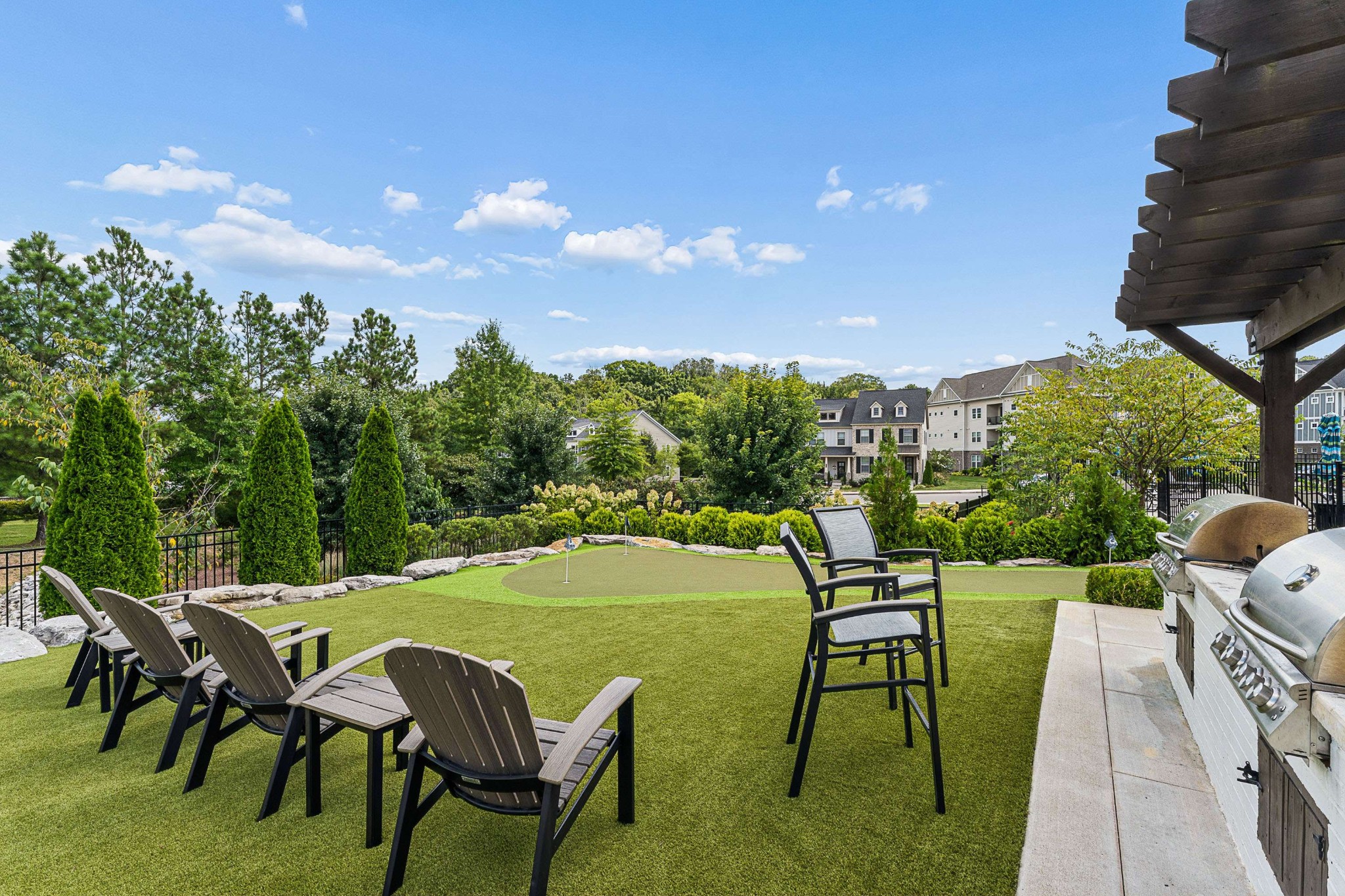 1000 Vintage Green Ln Unit: 1302