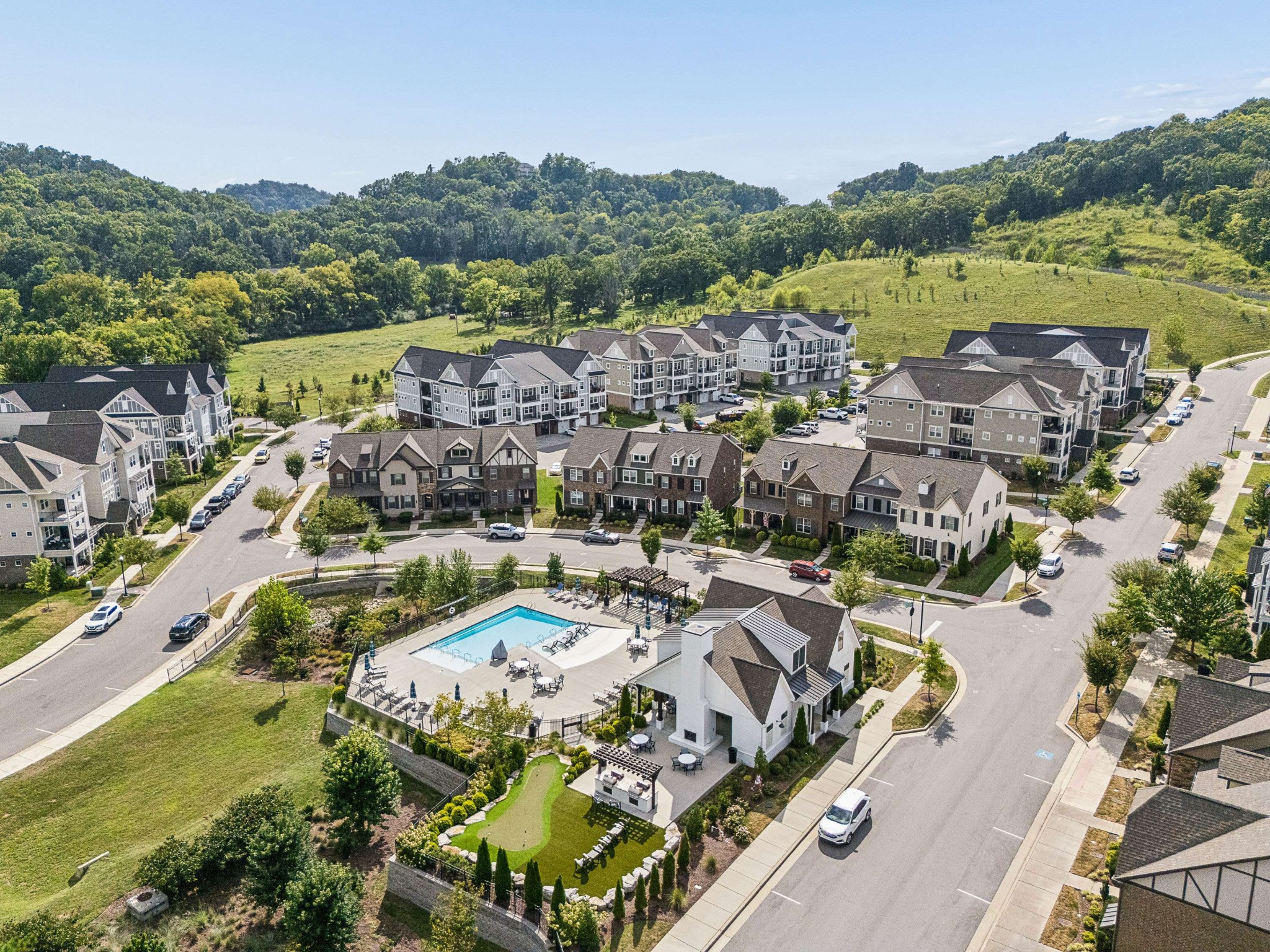 1000 Vintage Green Ln Unit: 1302