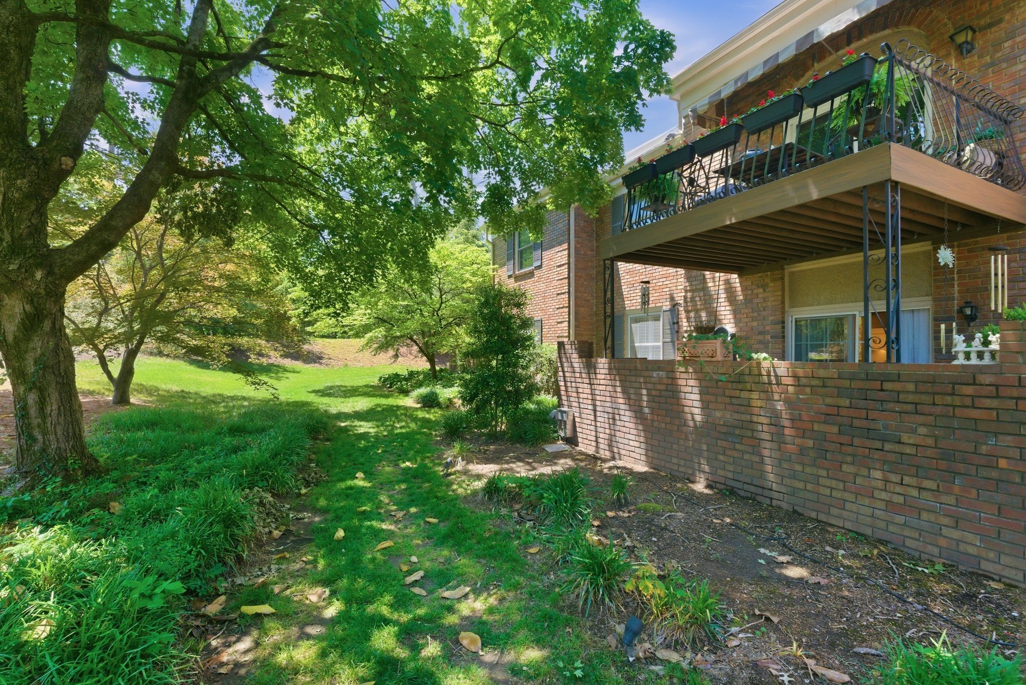 4500 Post Rd Unit: 4