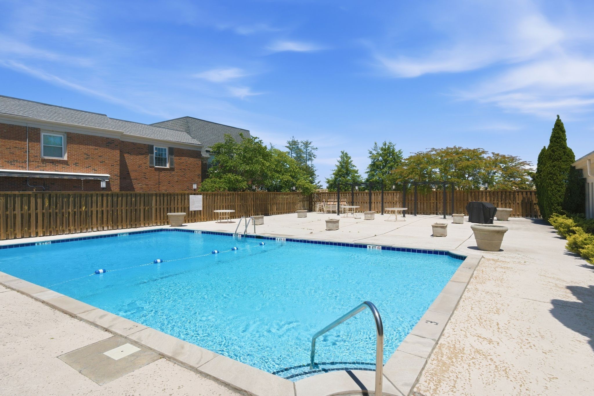 4500 Post Rd Unit: 4
