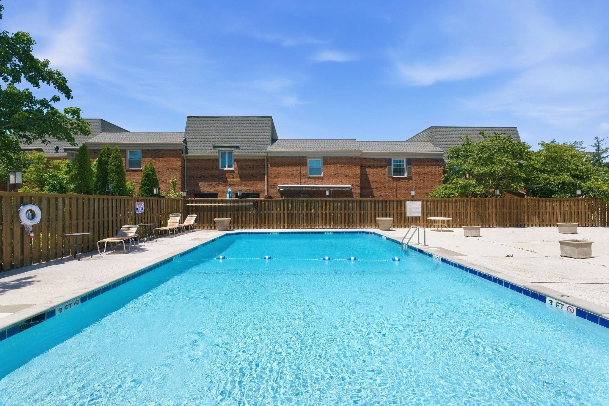 4500 Post Rd Unit: 4