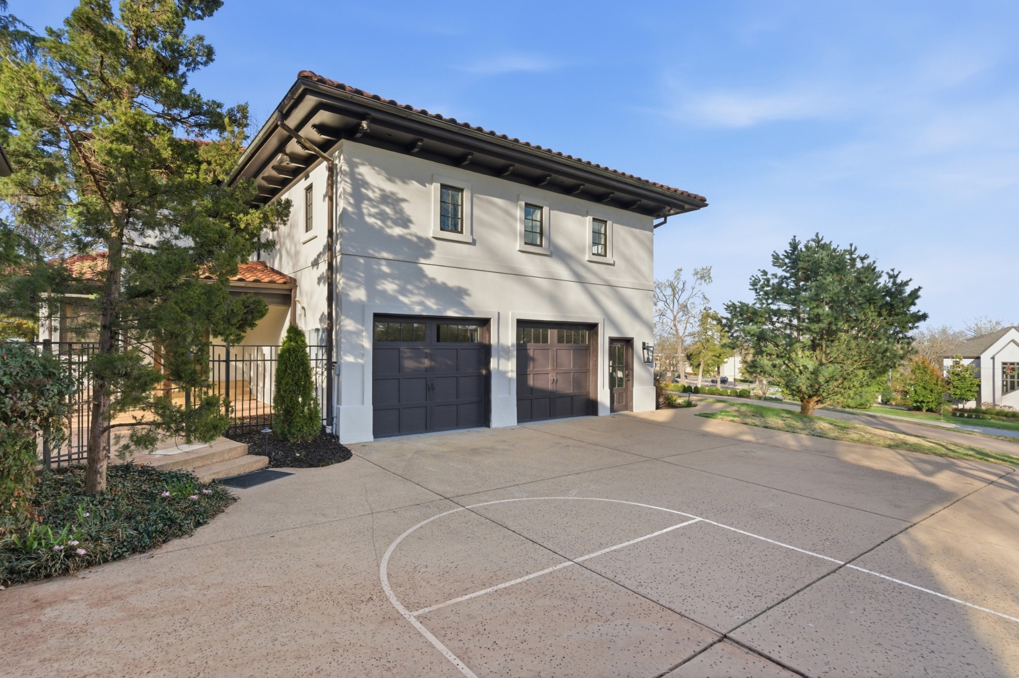 4301 Esteswood Dr