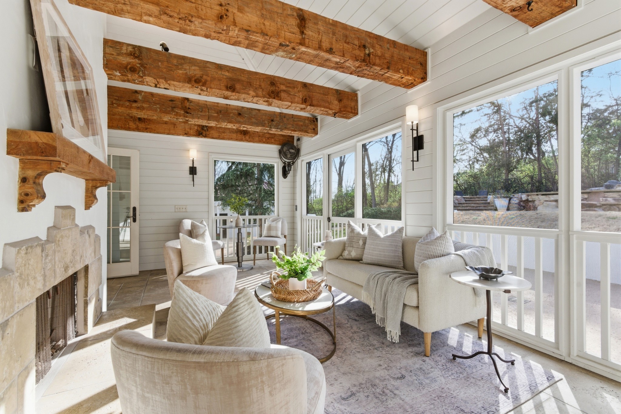 4301 Esteswood Dr