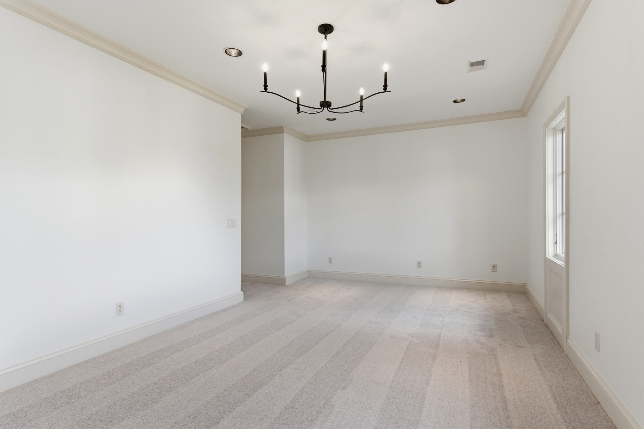 4301 Esteswood Dr