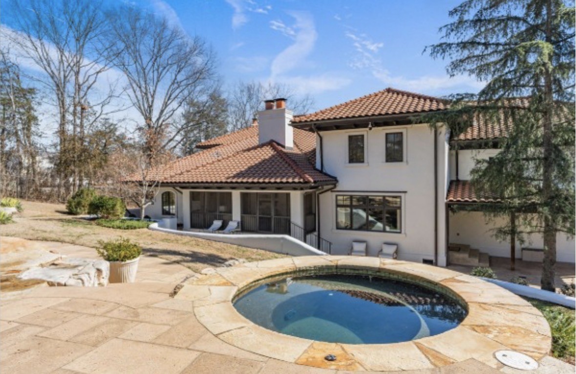 4301 Esteswood Dr