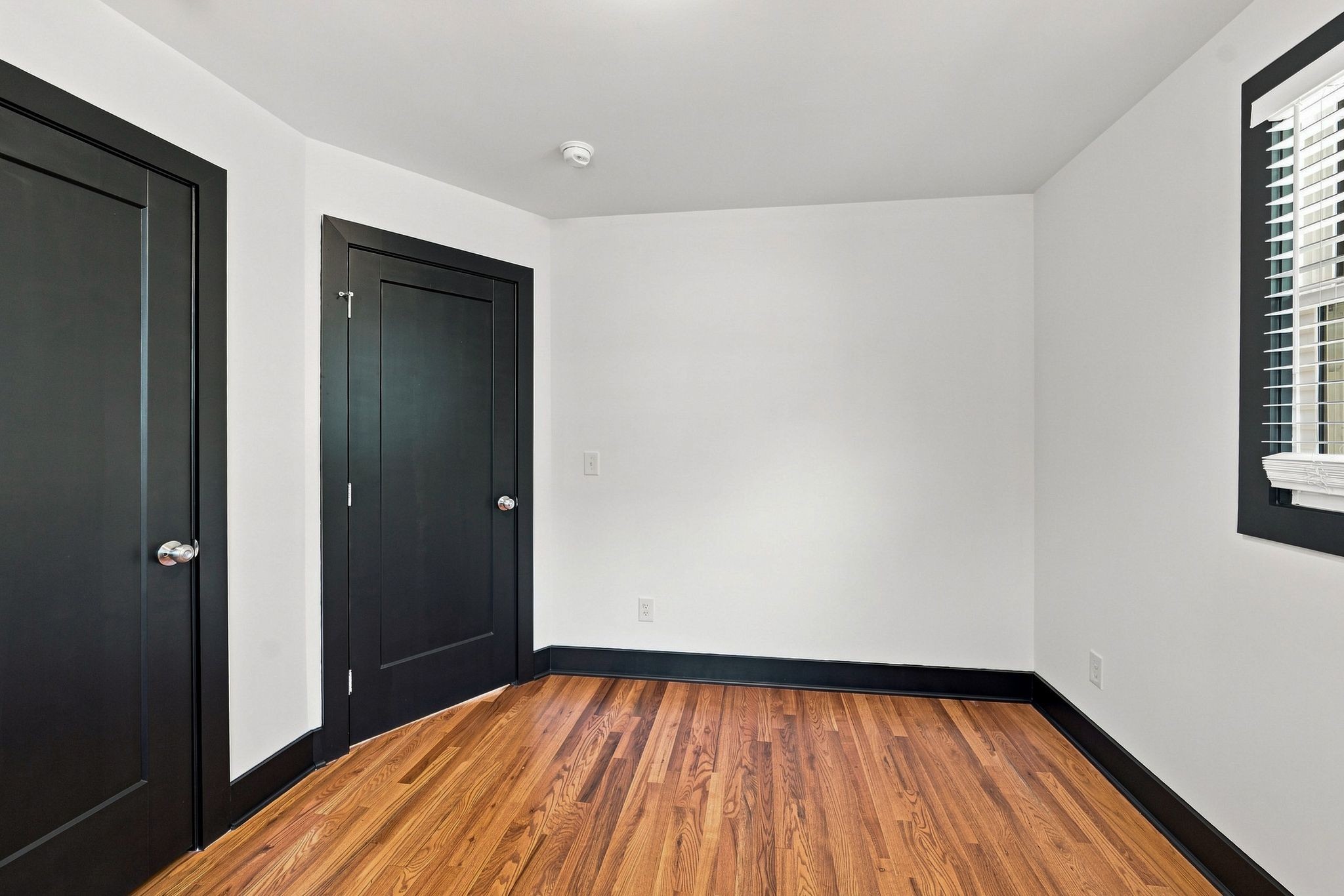 625 Maclaurin Ct