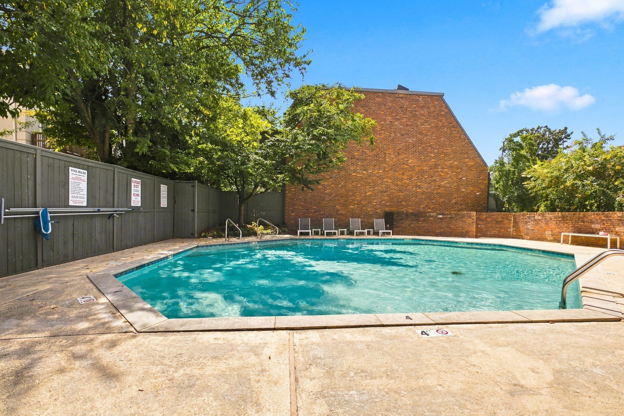 115 Hampton Pl Unit: 115