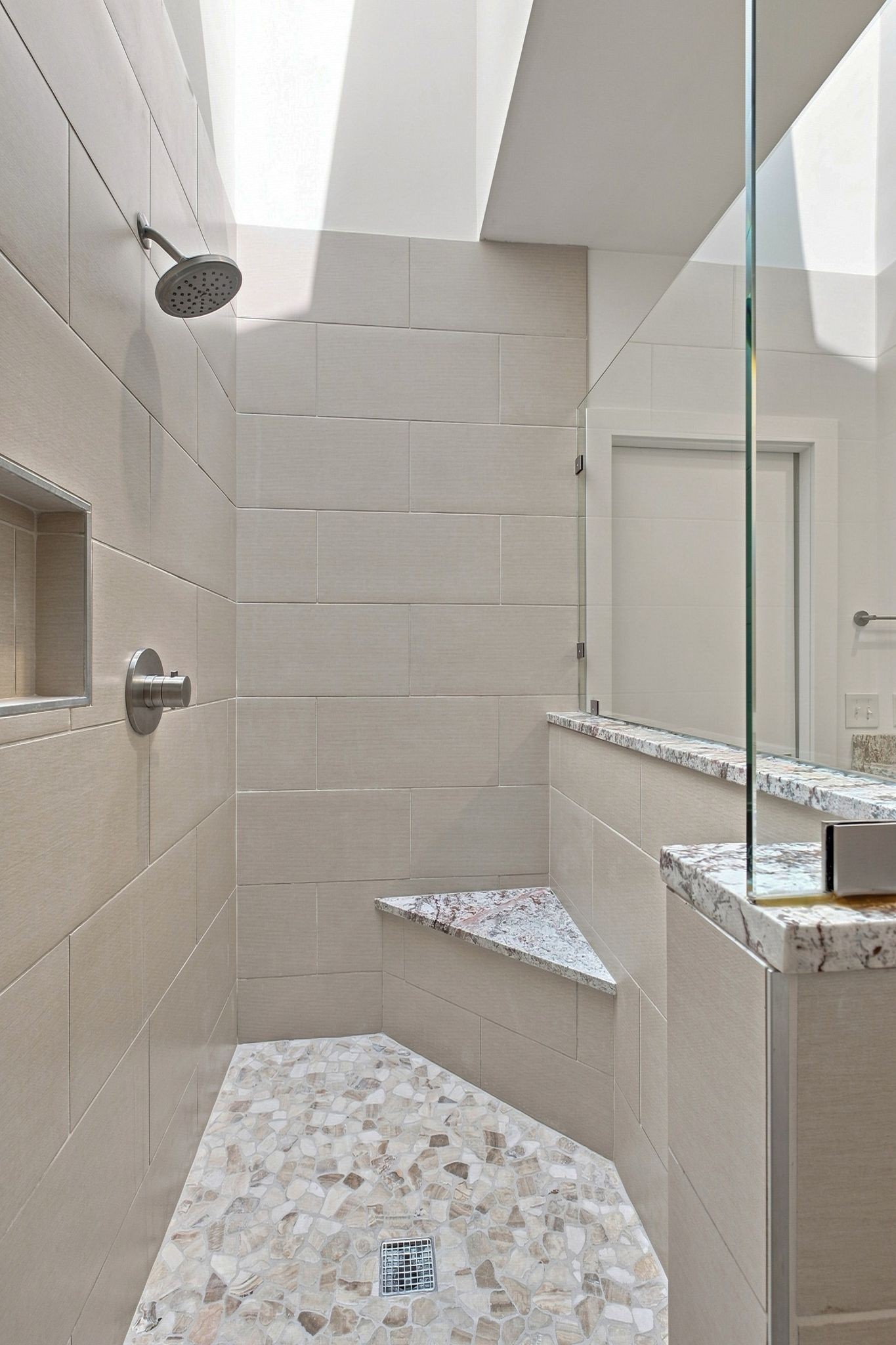 115 Hampton Pl Unit: 115