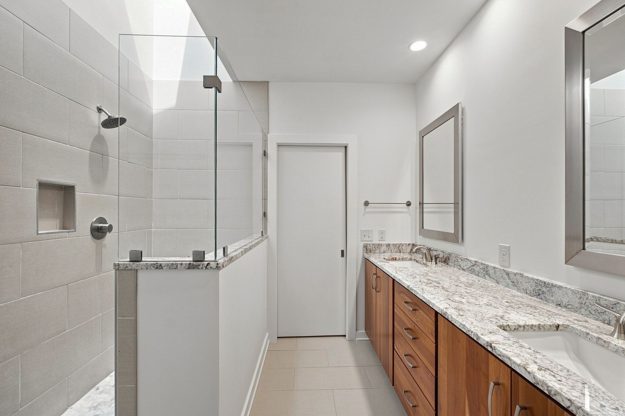 115 Hampton Pl Unit: 115