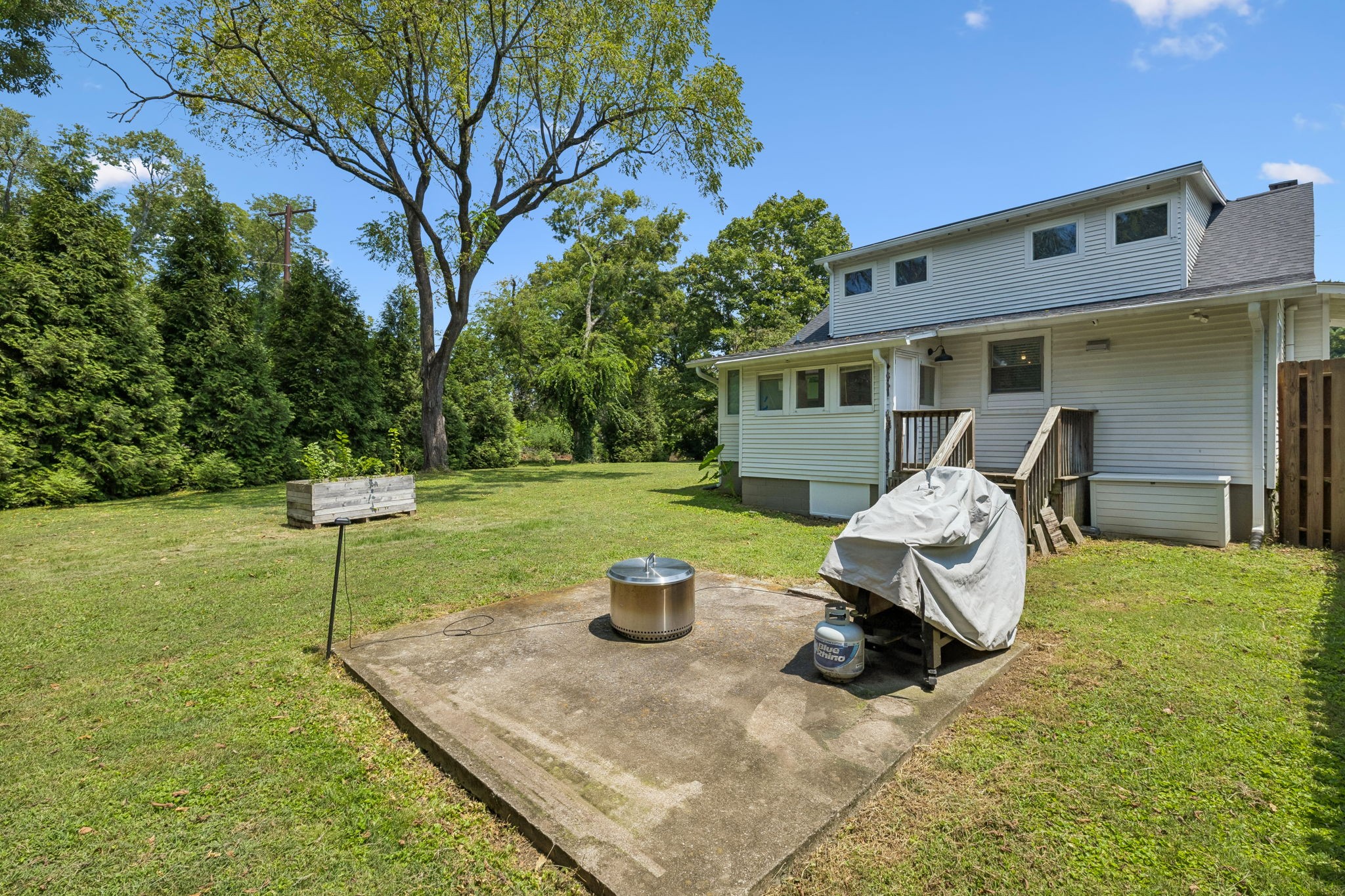 521 N Wilson Blvd