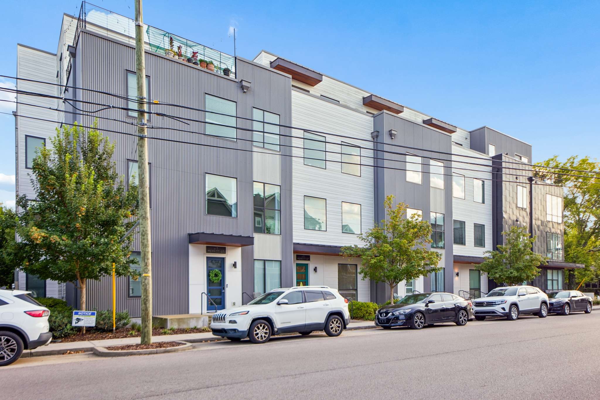 419 Merritt Ave