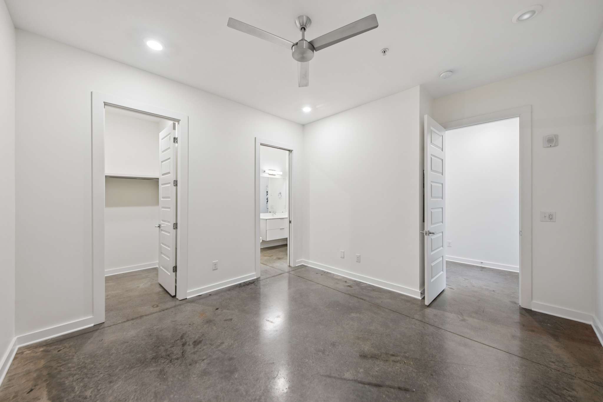 419 Merritt Ave