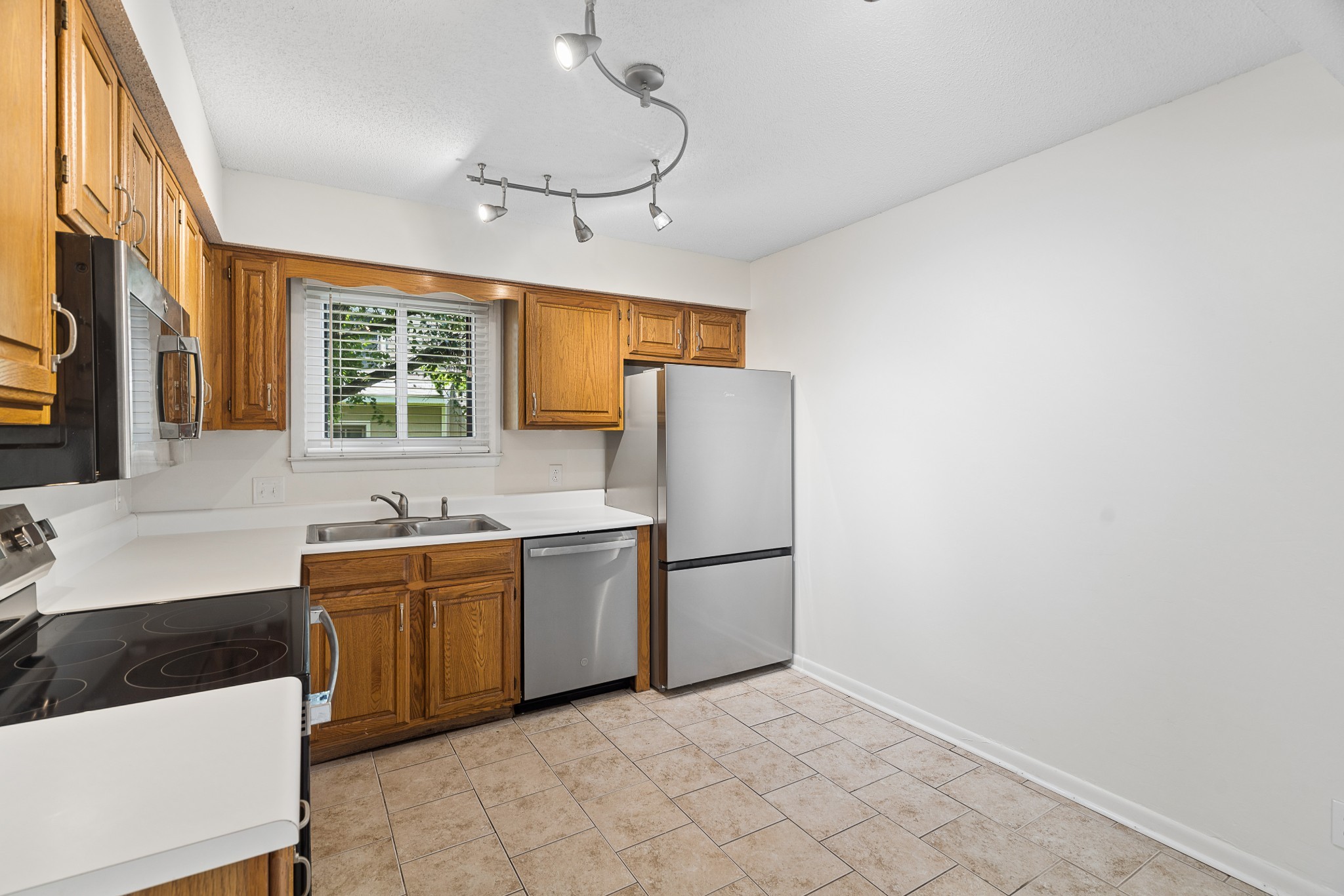 608 Barlin Drive