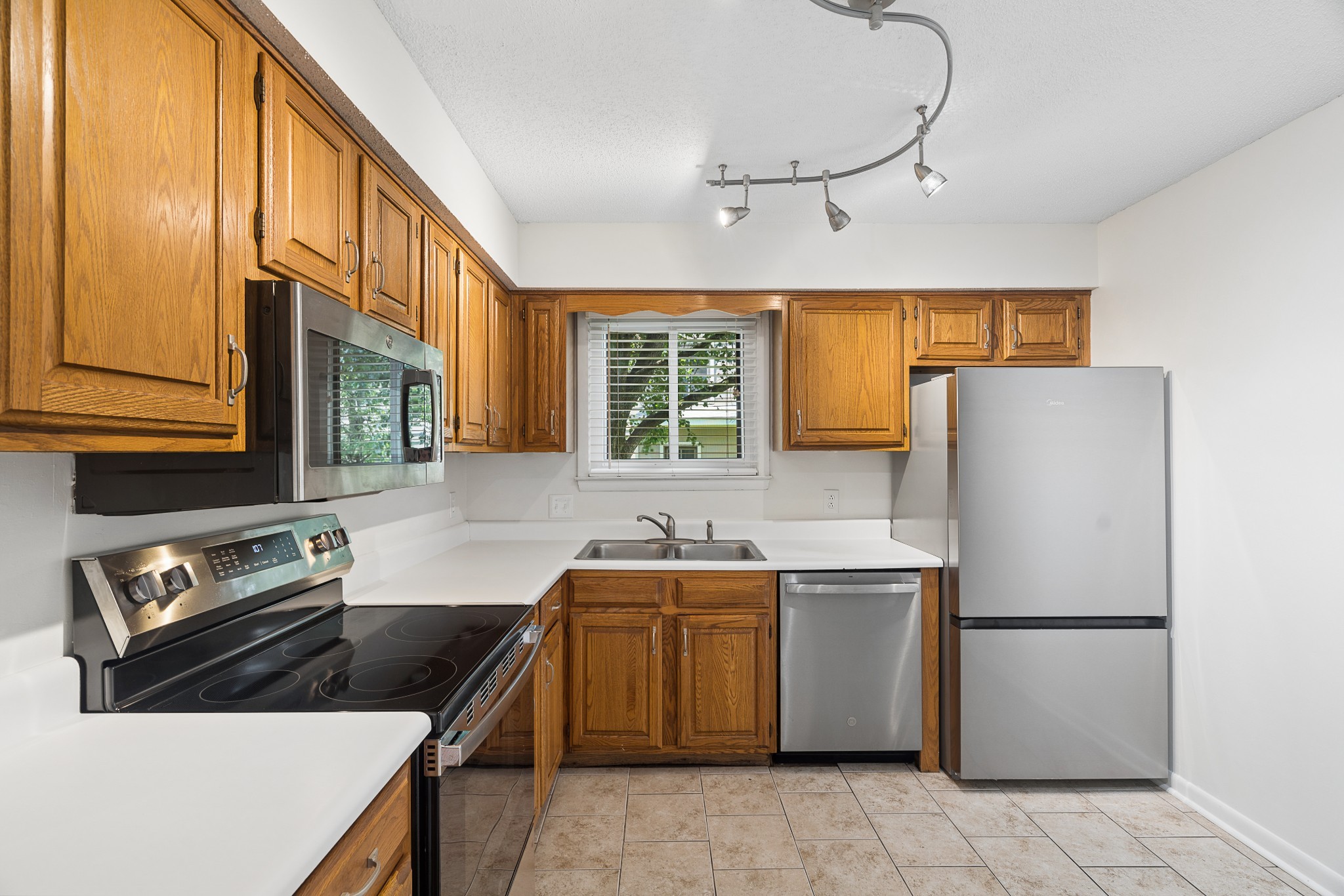 608 Barlin Drive