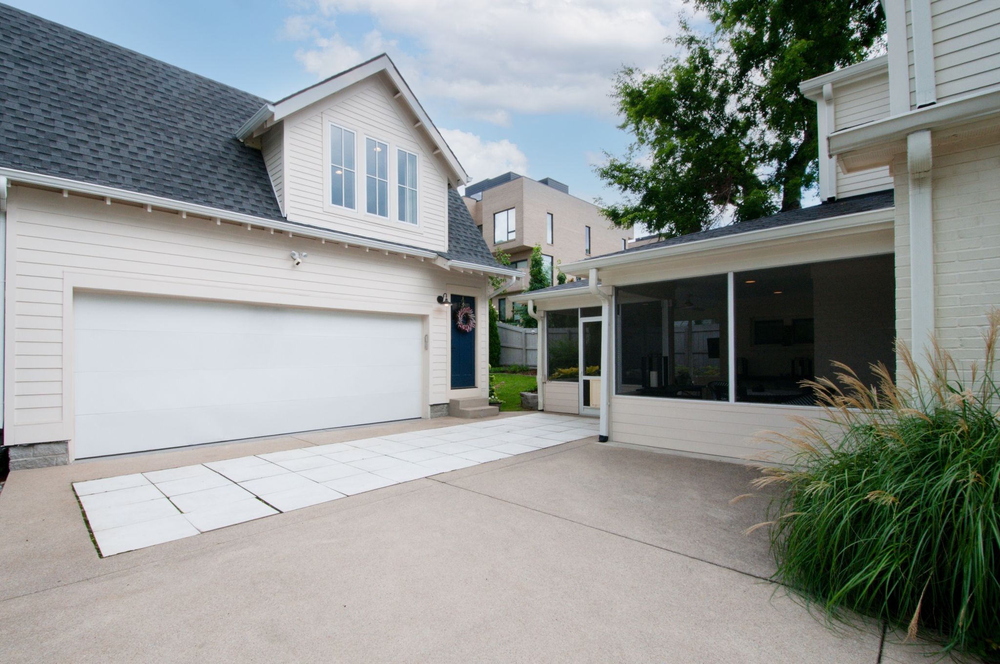 2008 Beechwood Ave
