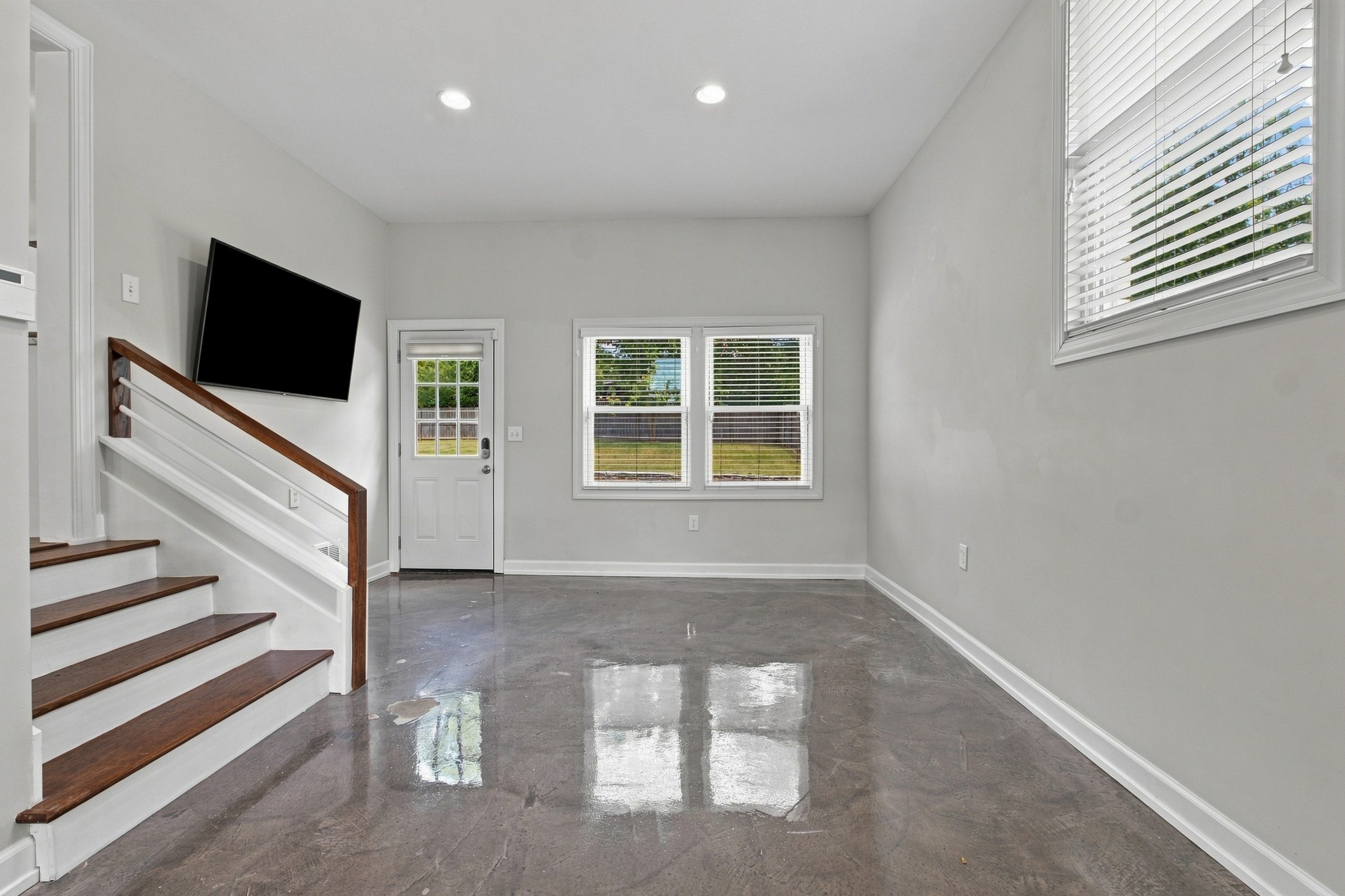 210 Wauford Dr