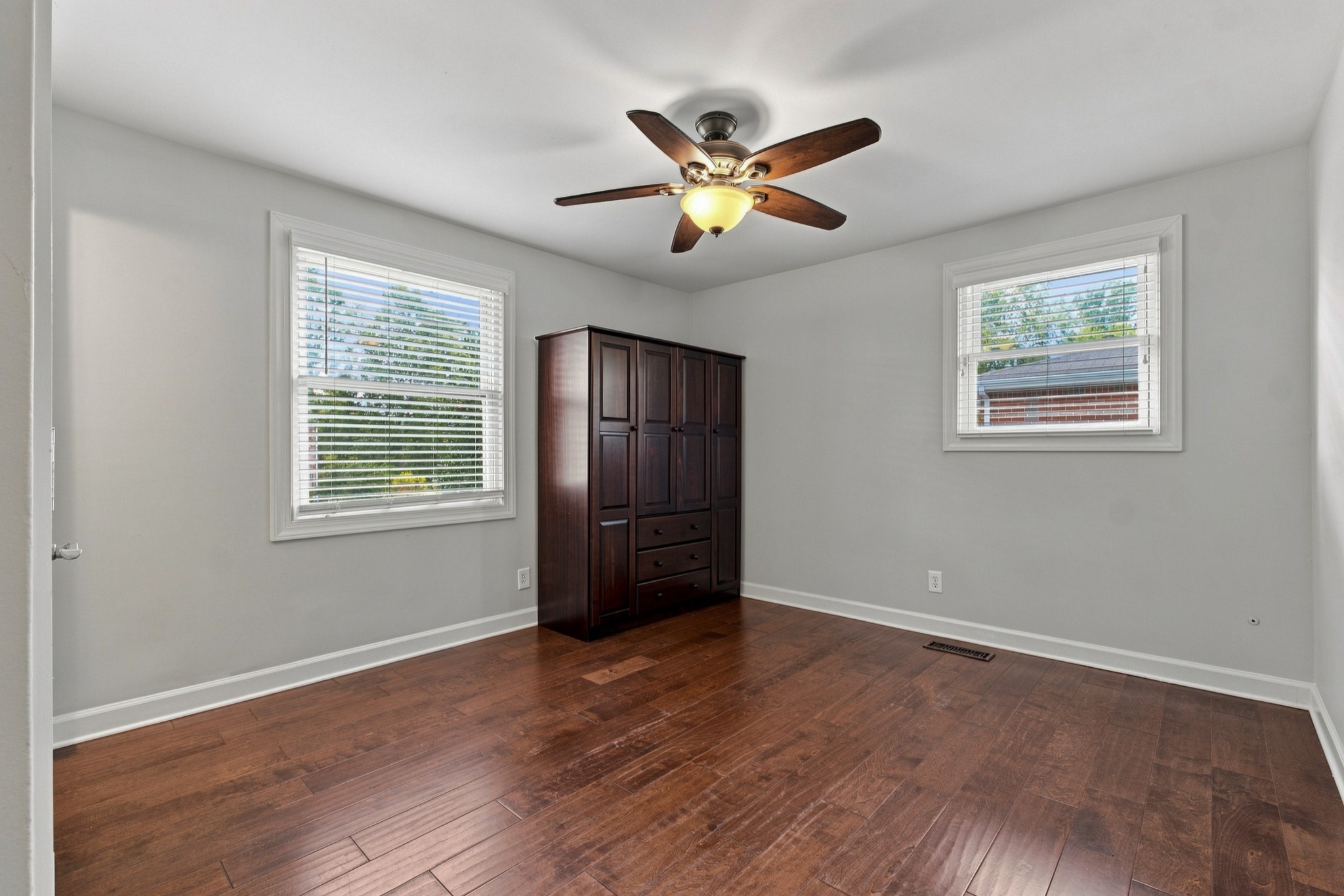 210 Wauford Dr