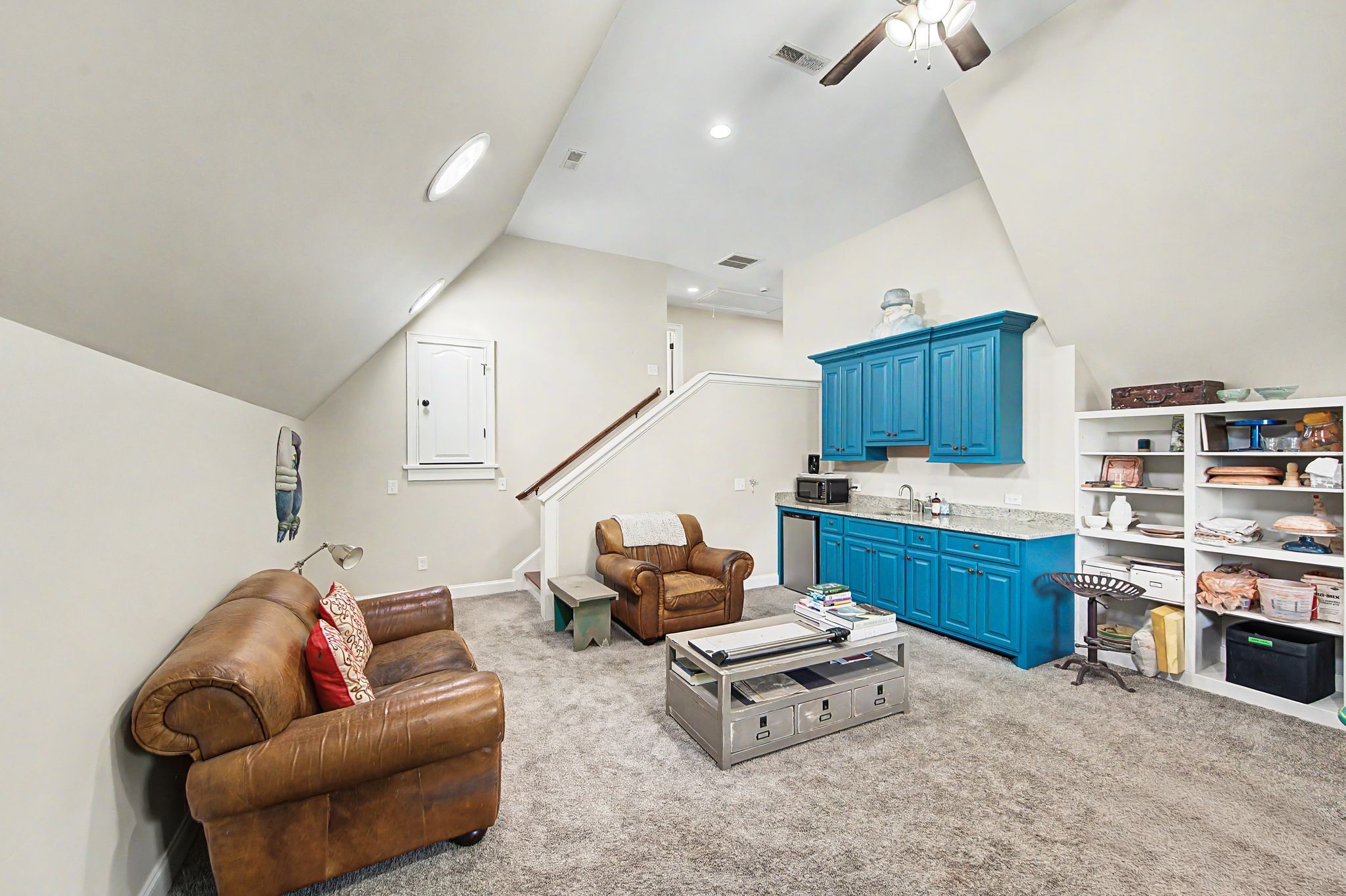 782 Saussy Pl