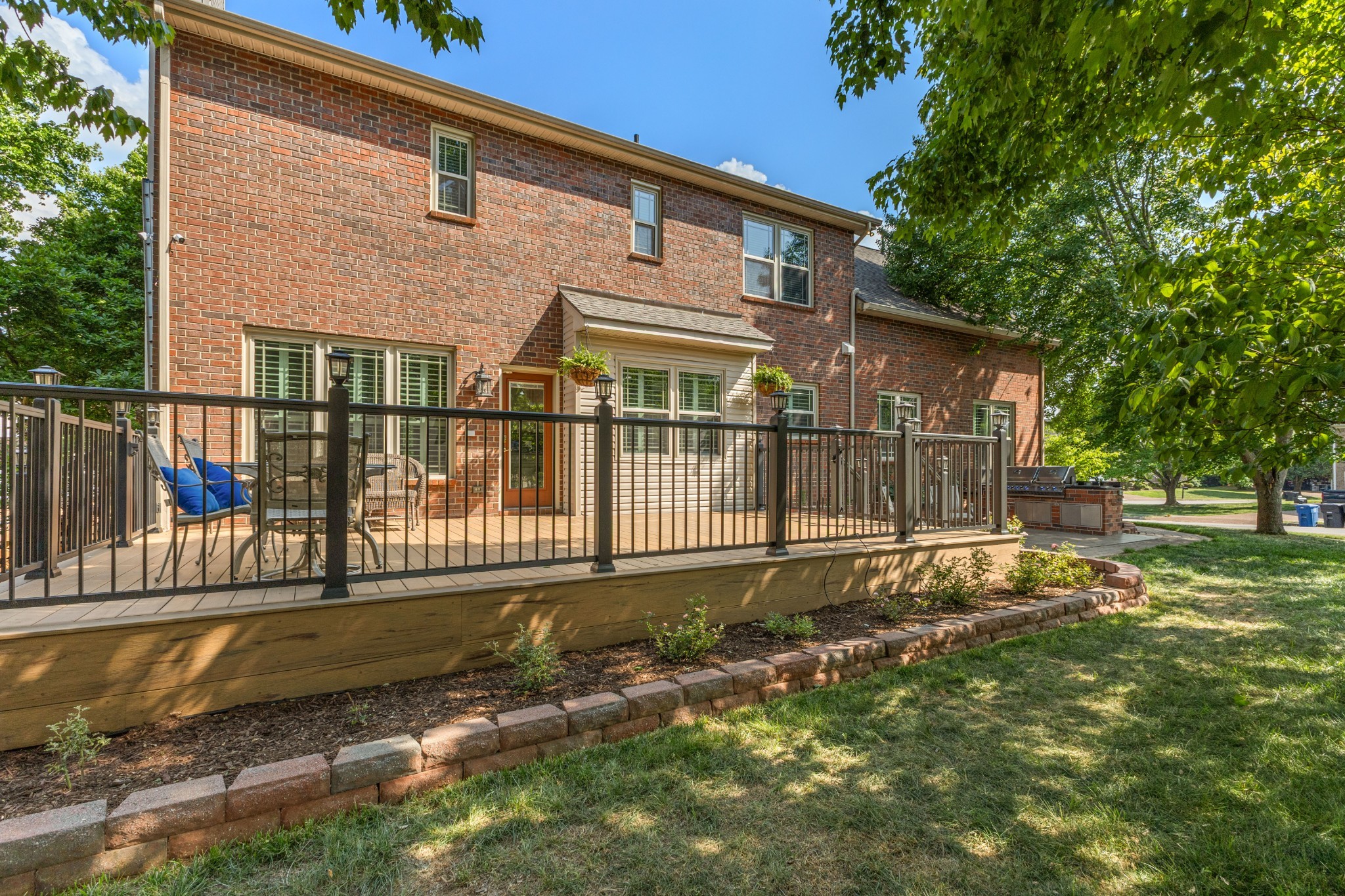 318 Logans Cir