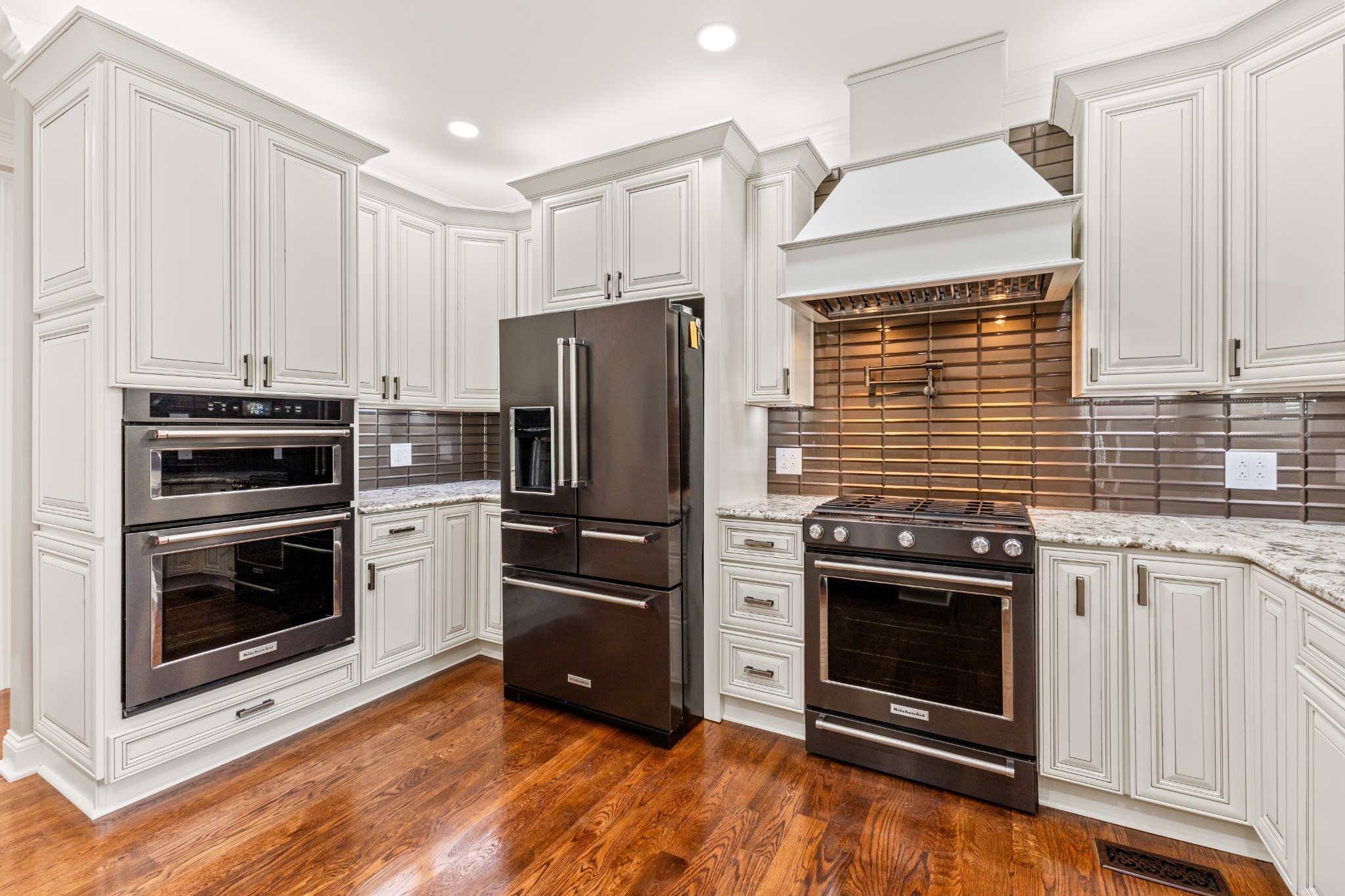 318 Logans Cir