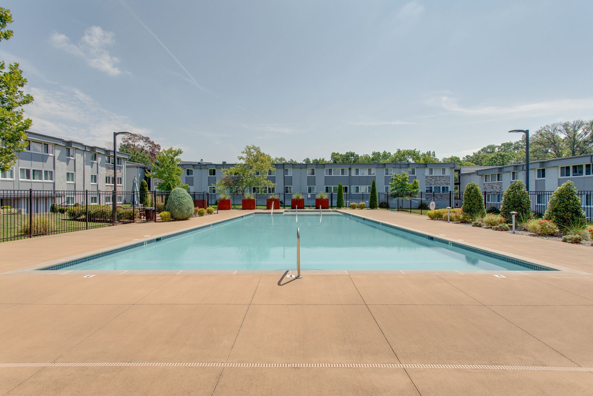 1900 Richard Jones Rd Unit: S1