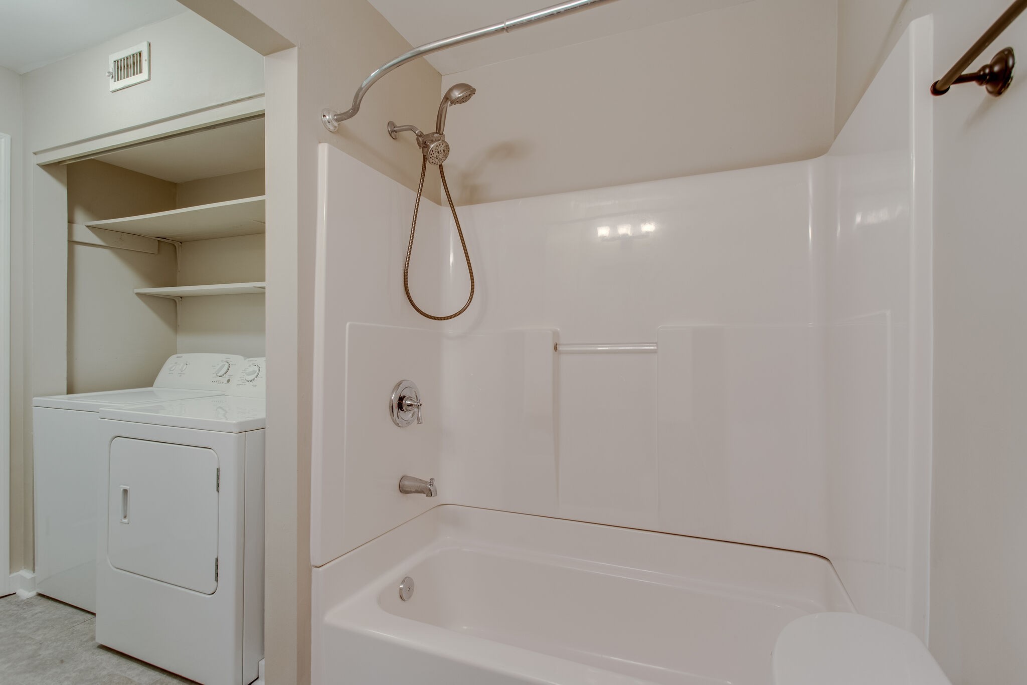 1900 Richard Jones Rd Unit: S1