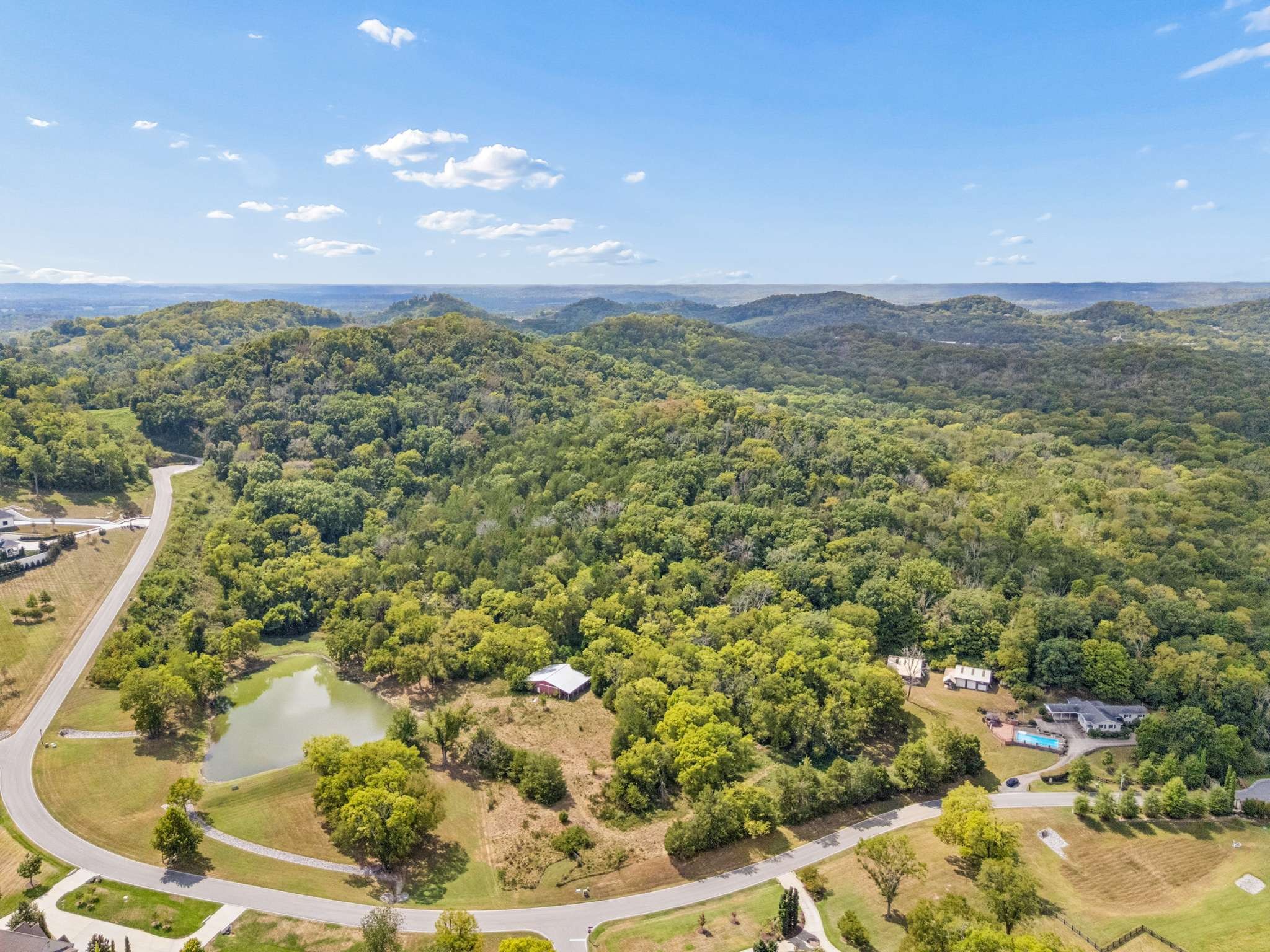 1091 Hidden Valley Rd