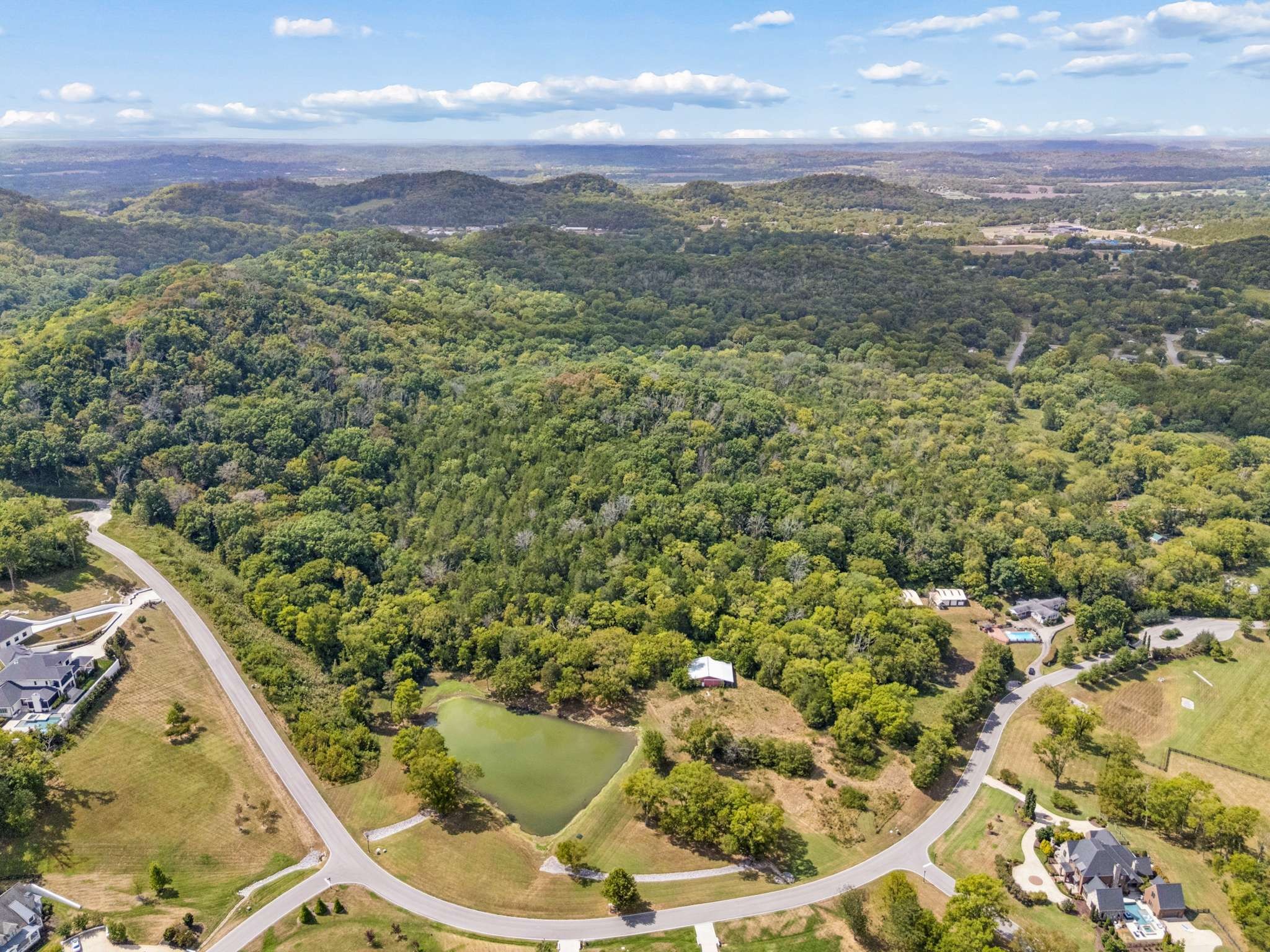 1091 Hidden Valley Rd