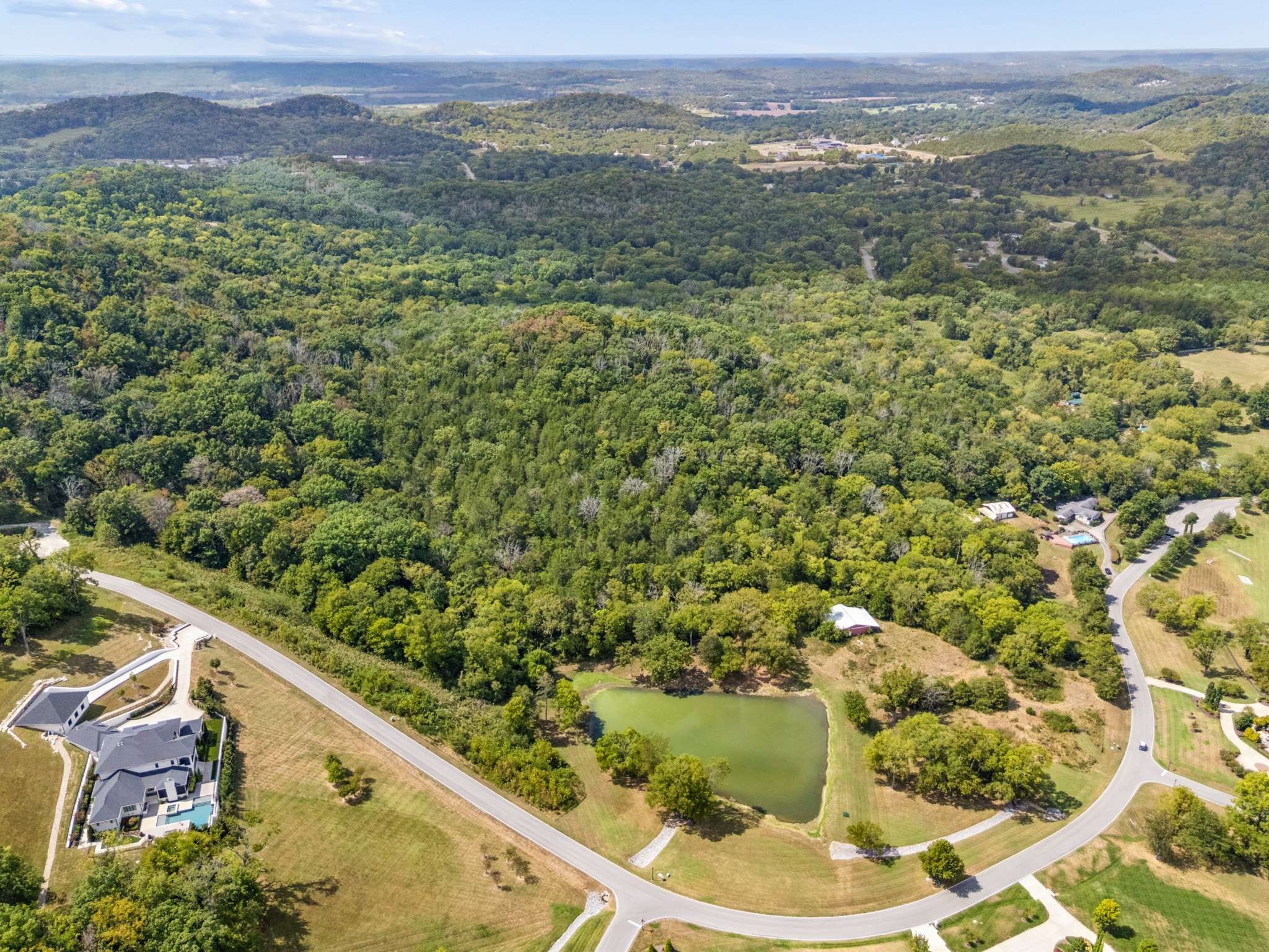 1091 Hidden Valley Rd