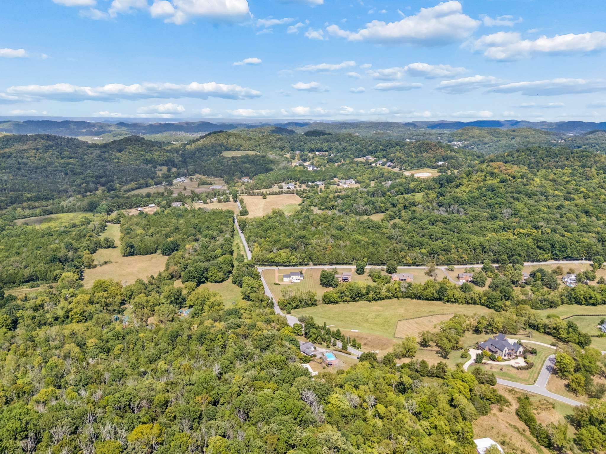 1091 Hidden Valley Rd