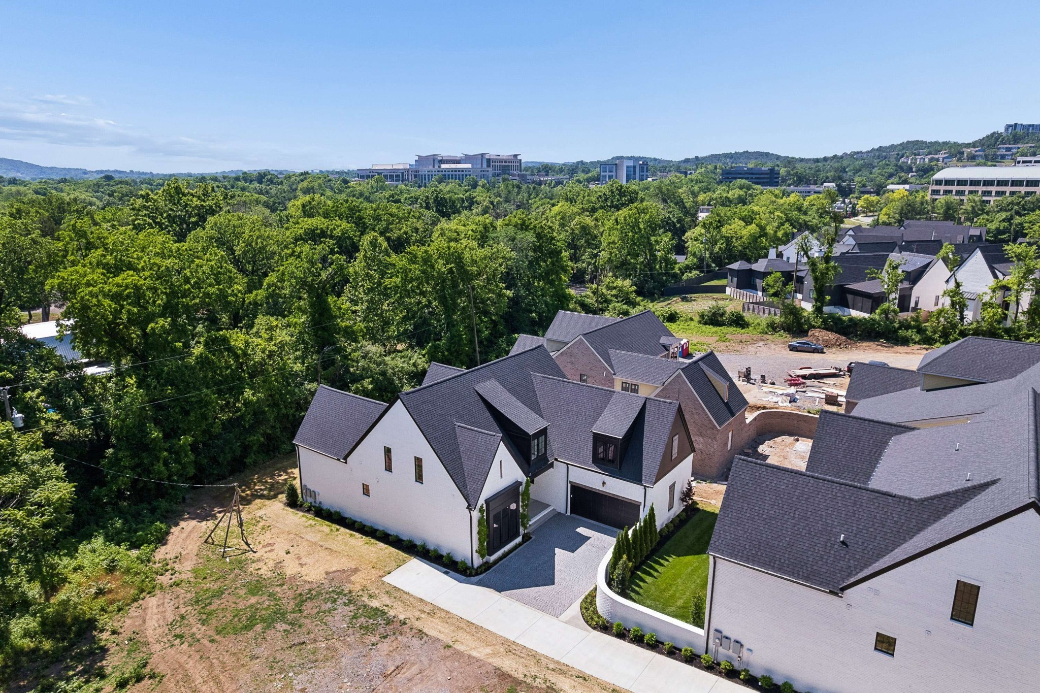 5448B Franklin Pike Cir