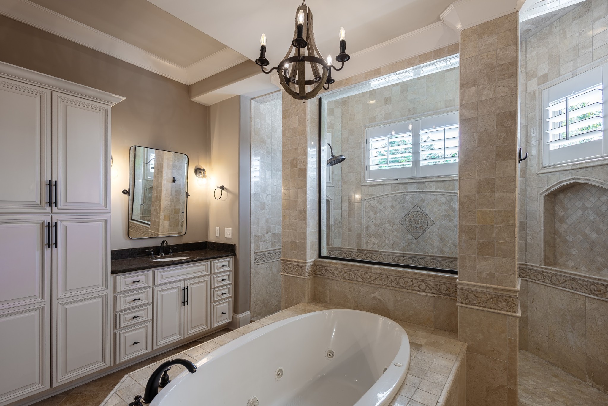4608 Nadine Ln
