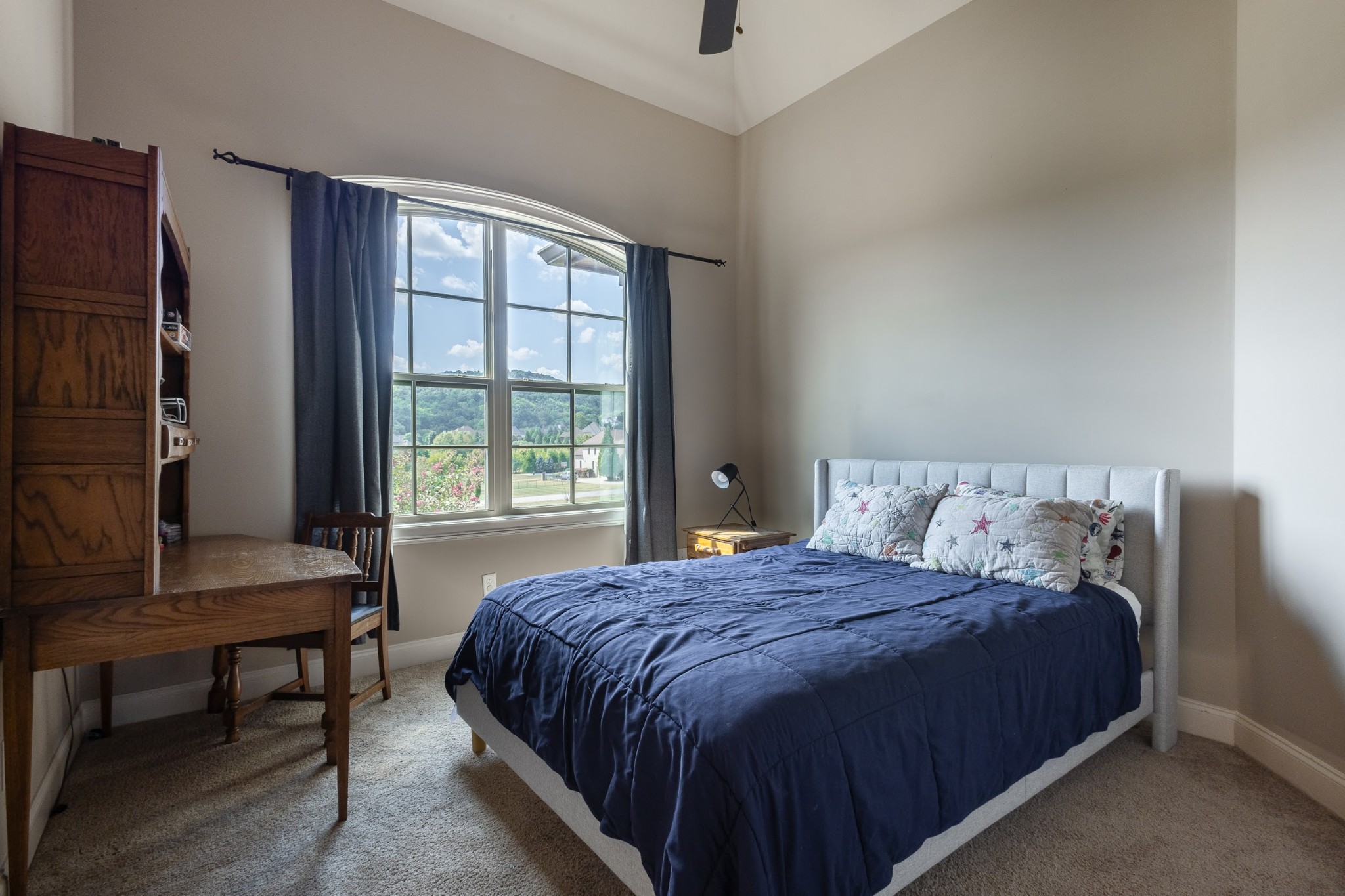 4608 Nadine Ln