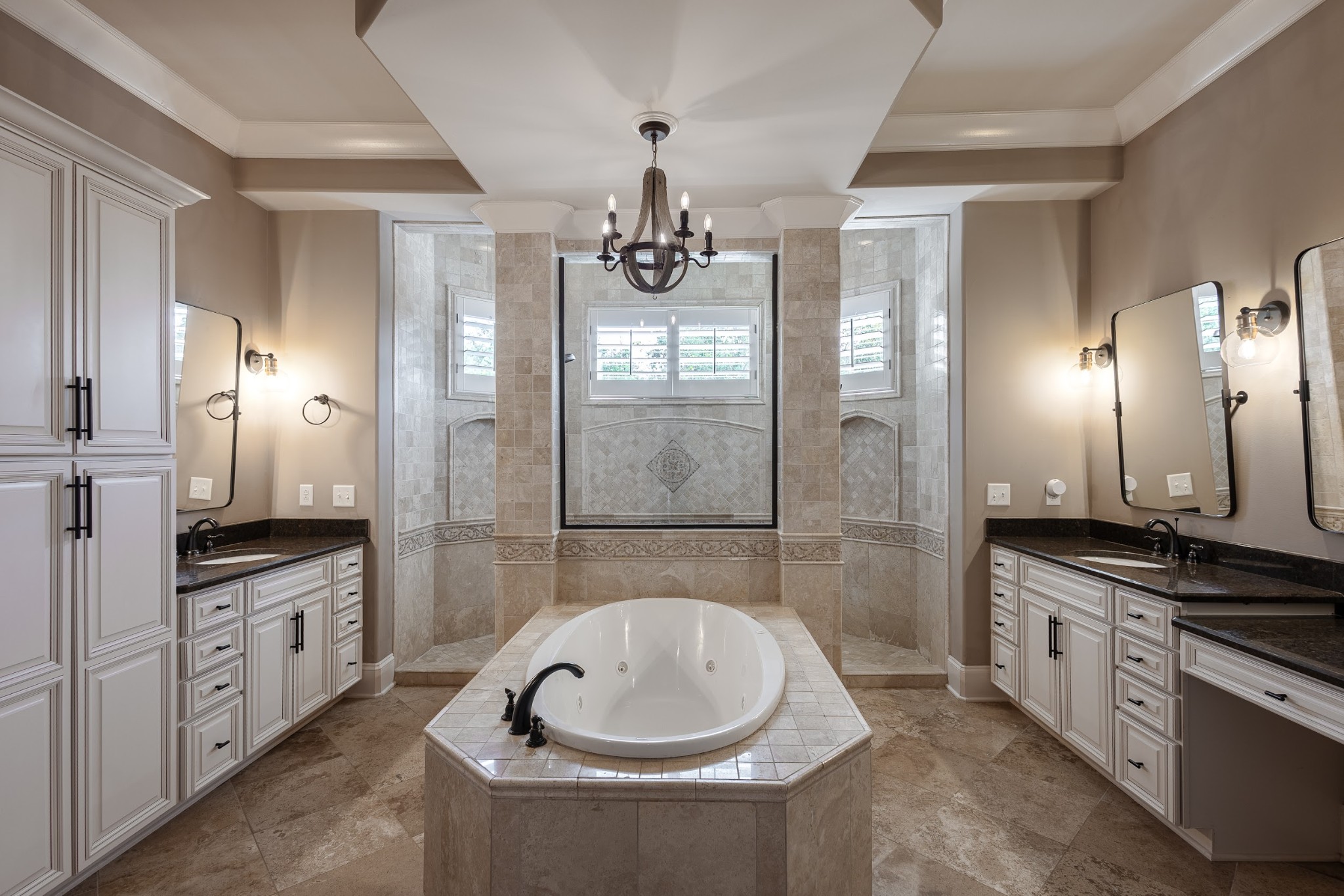 4608 Nadine Ln