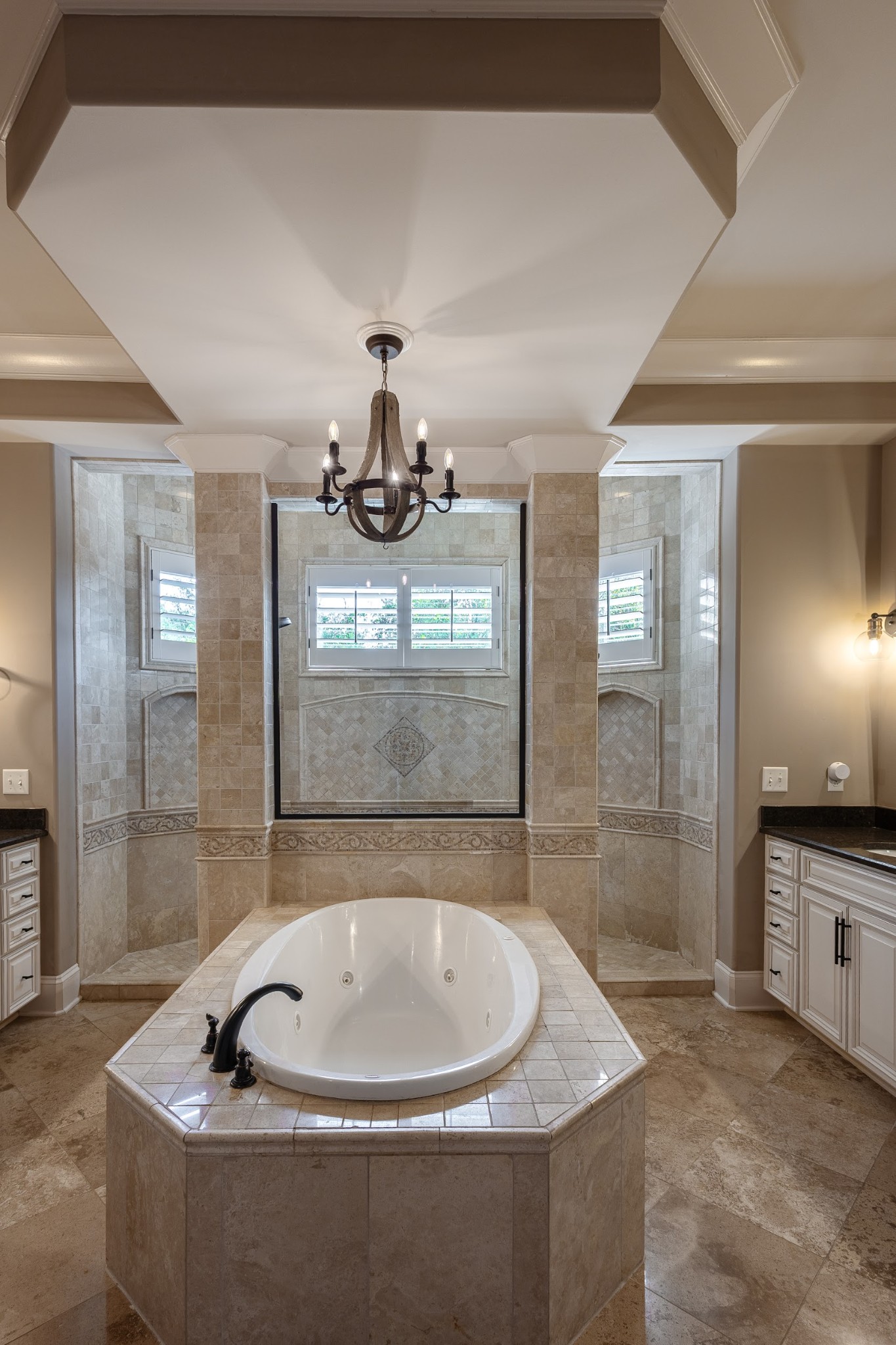 4608 Nadine Ln