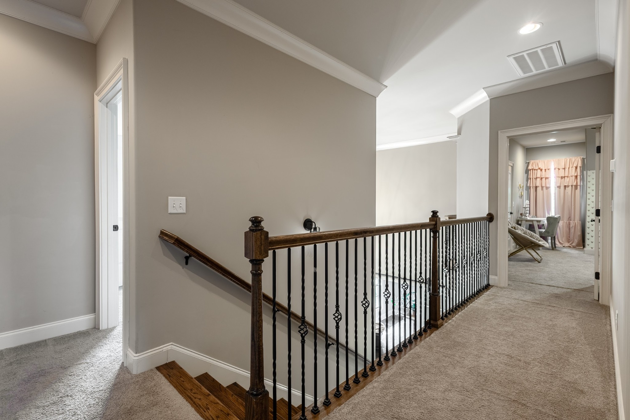 4608 Nadine Ln